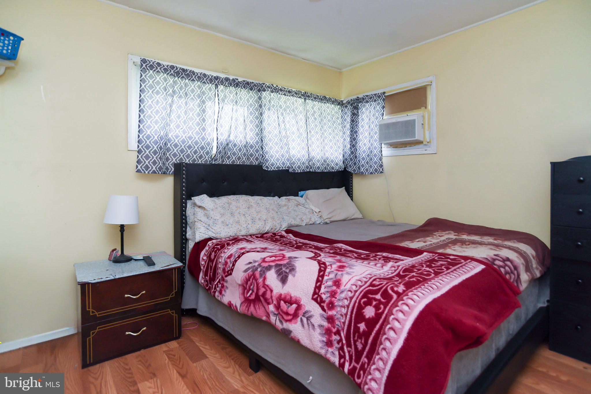 RED CEDAR HILL - Residential