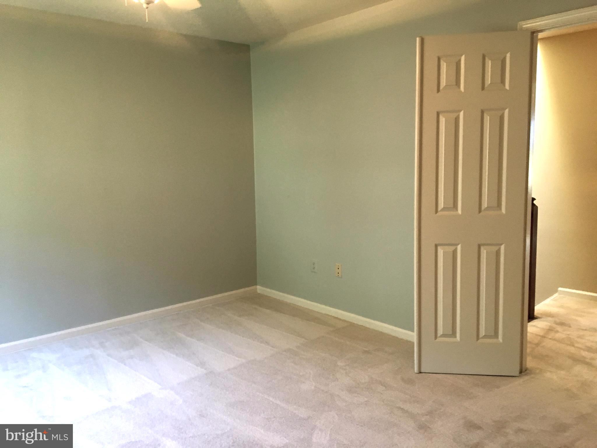 IDYLWOOD STATION - Residential Lease