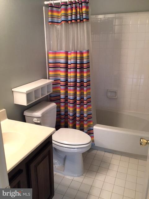 IDYLWOOD STATION - Residential Lease