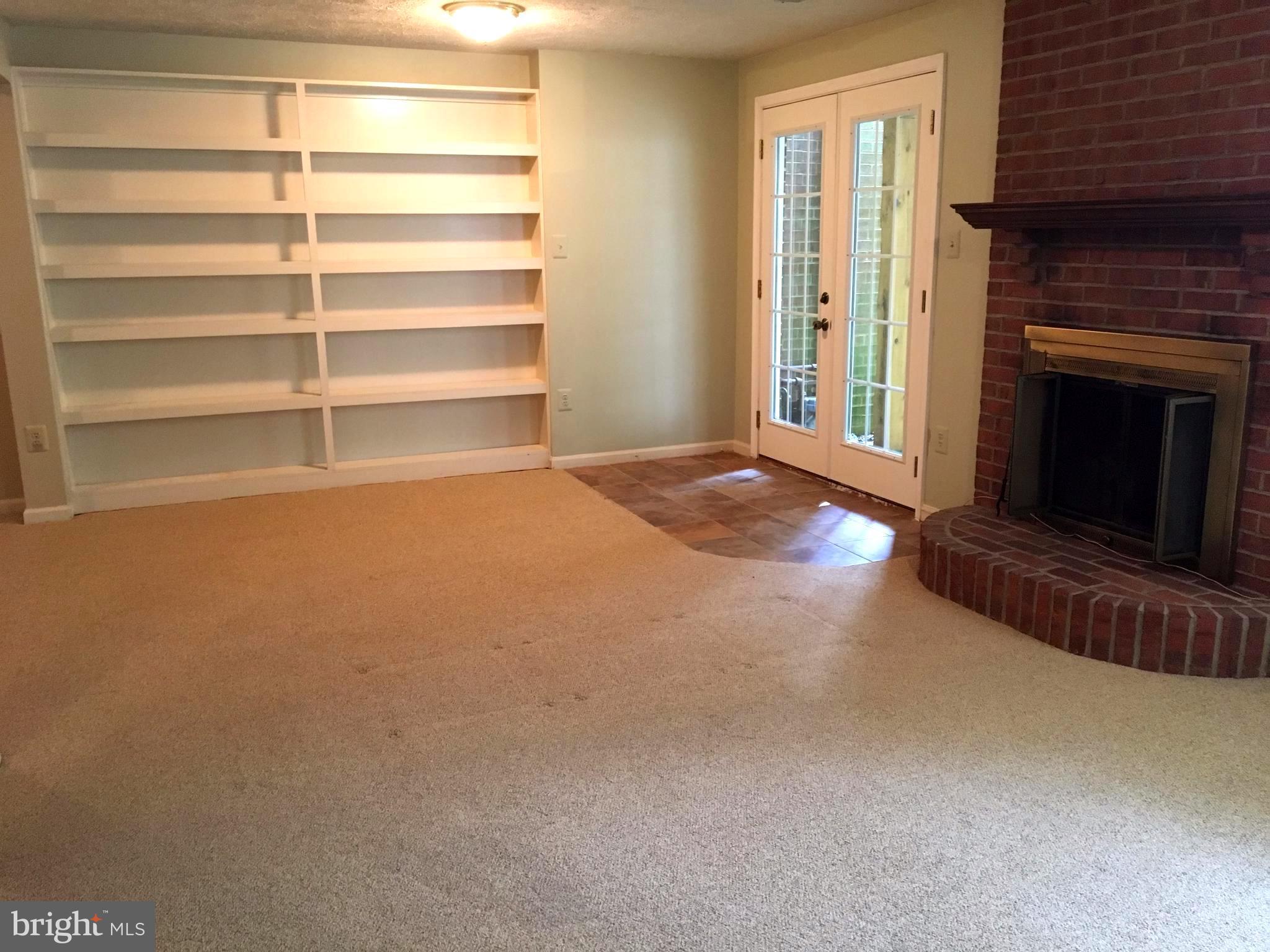 IDYLWOOD STATION - Residential Lease