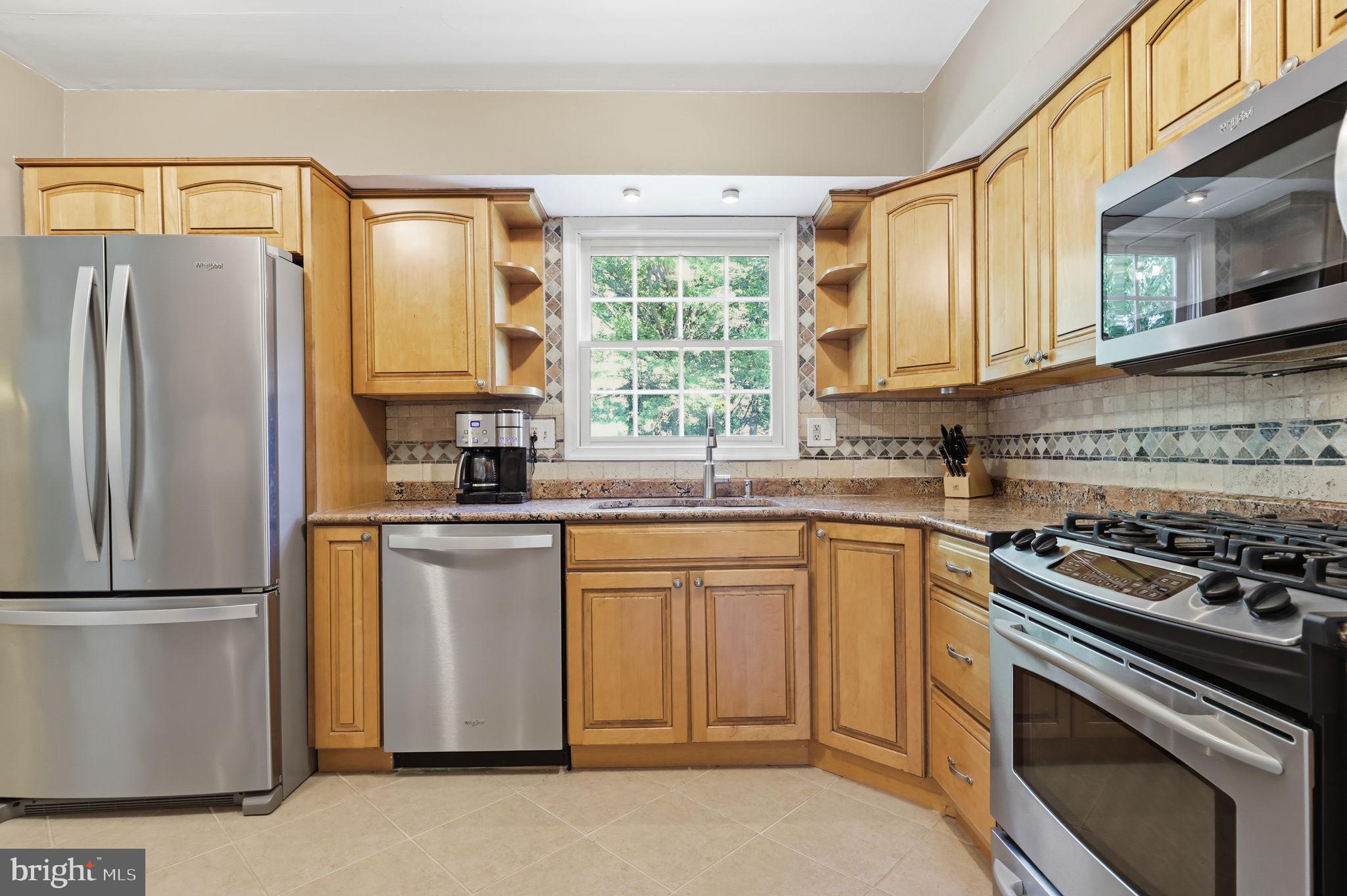 YARDLEY RUN - Residential