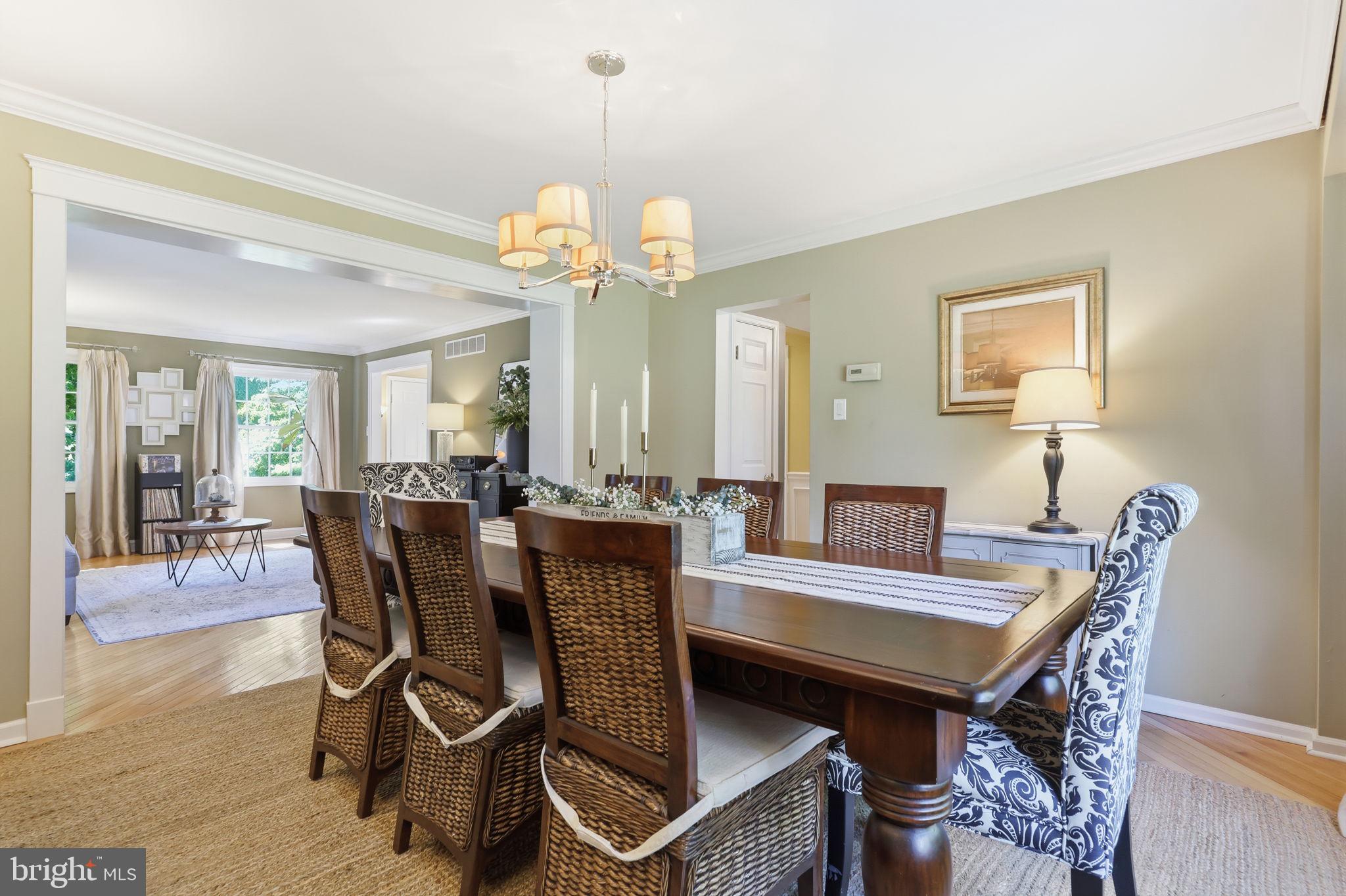 YARDLEY RUN - Residential