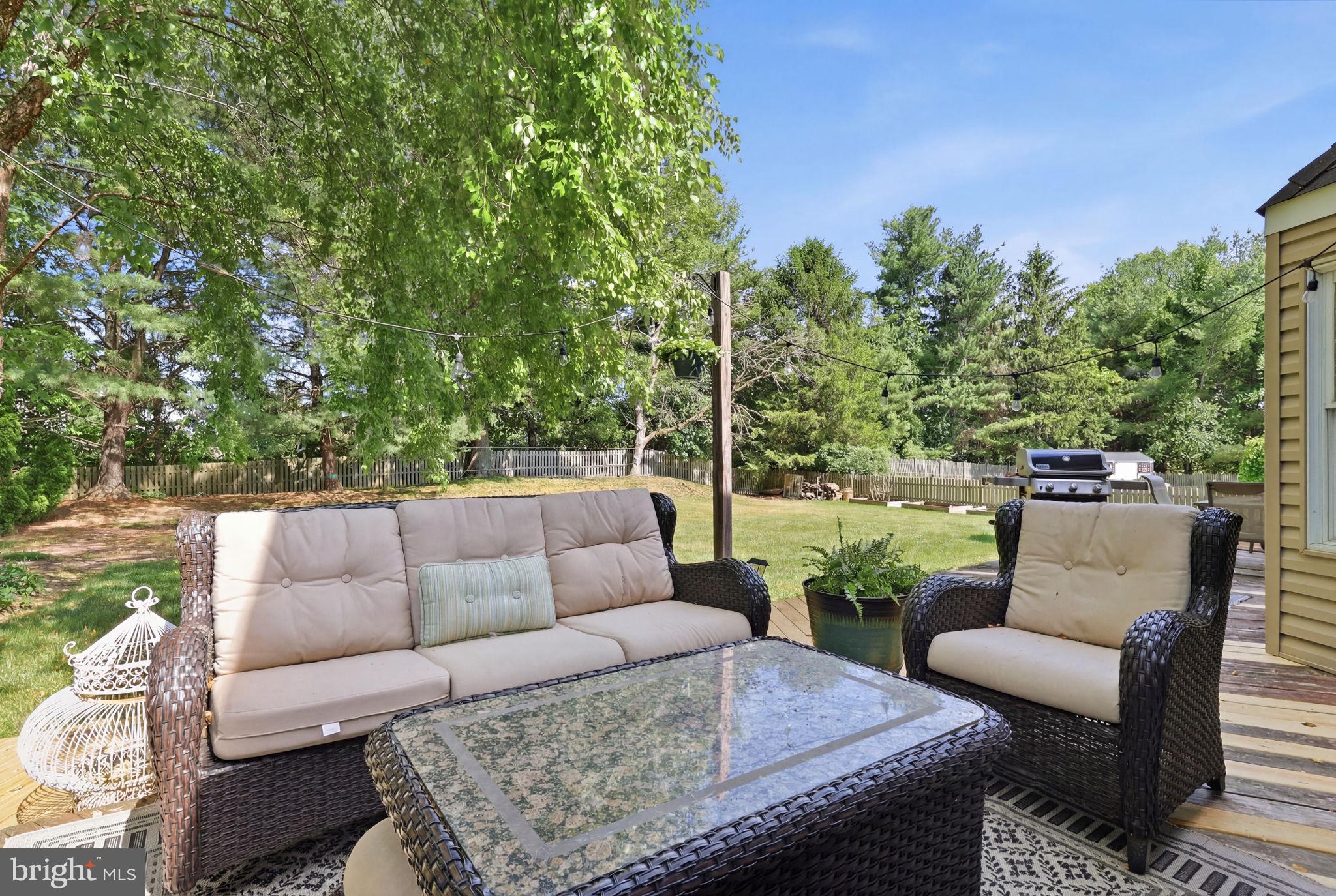 YARDLEY RUN - Residential