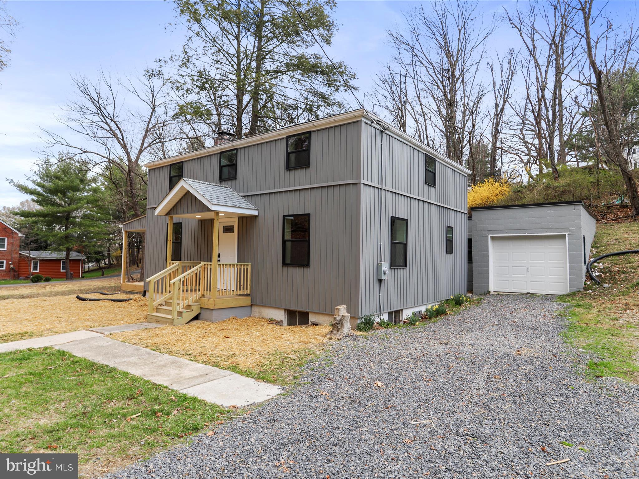 HOMEWOOD - Residential