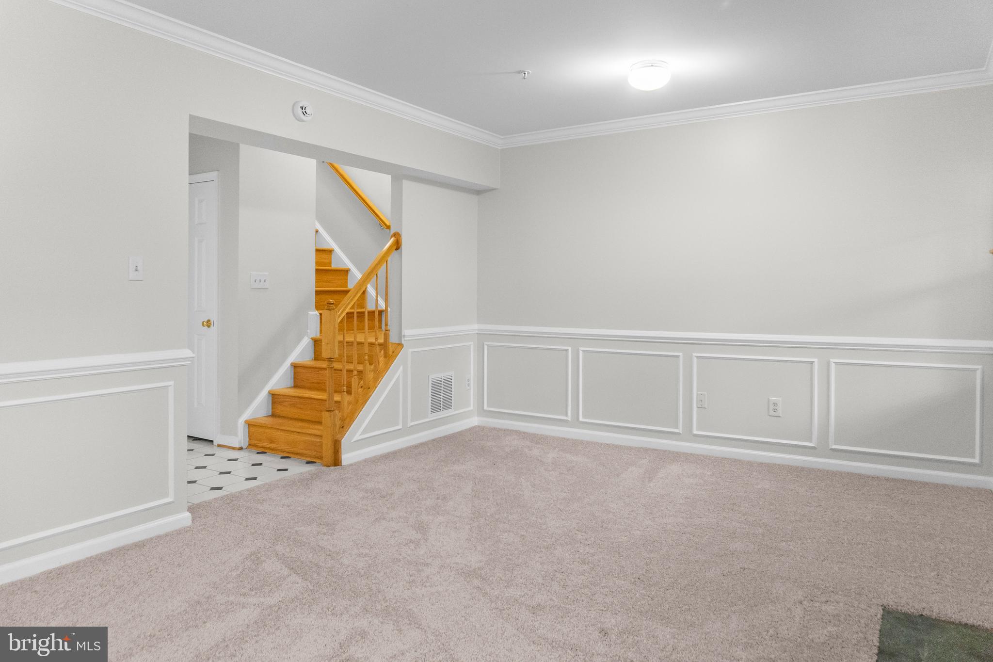 JAMES CREEK - Residential
