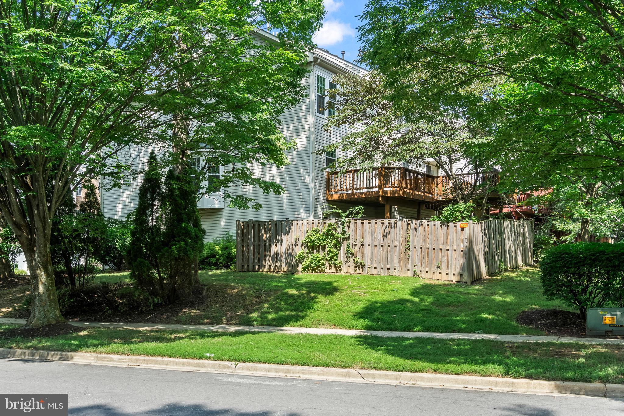 JAMES CREEK - Residential