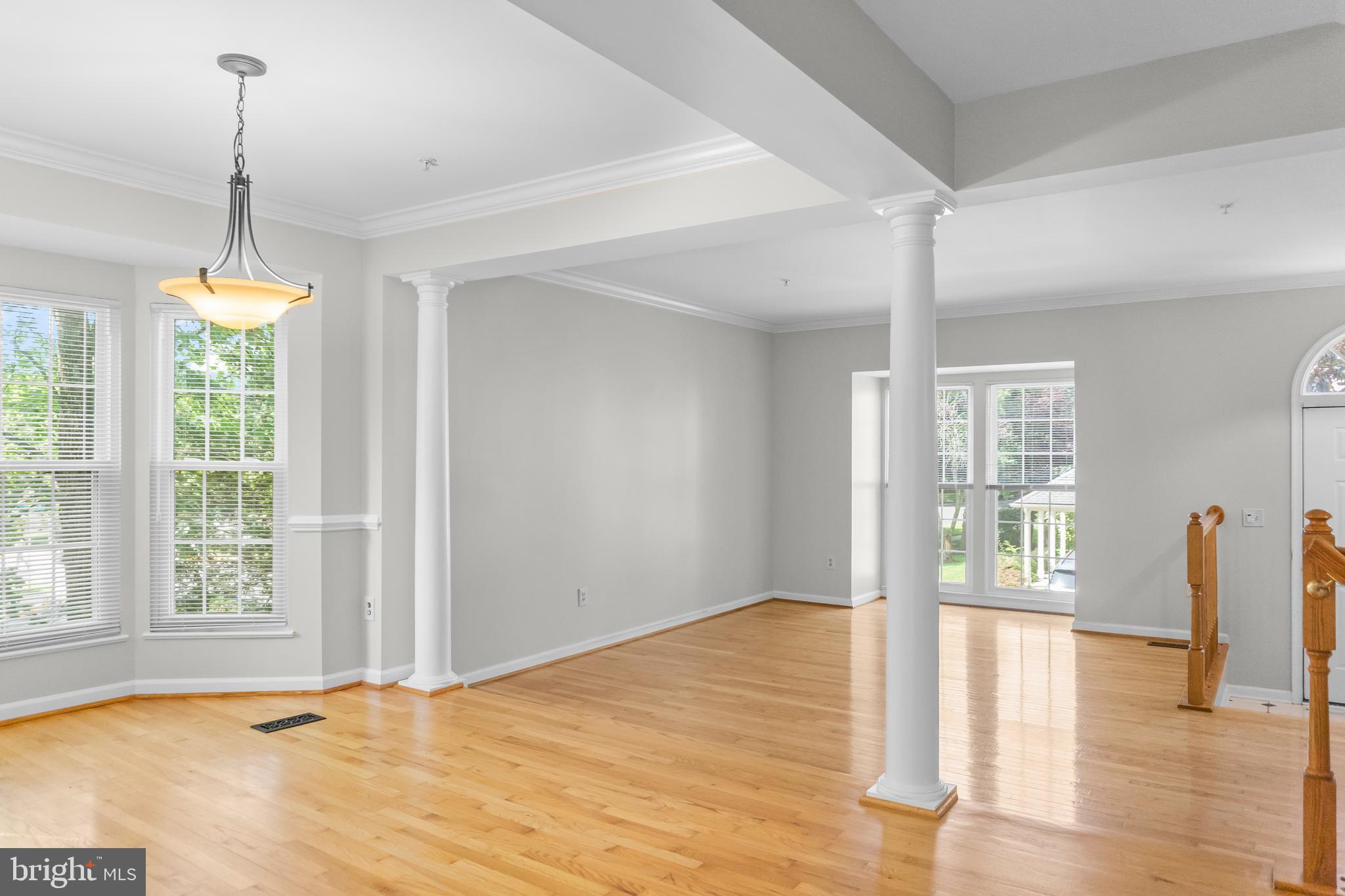 JAMES CREEK - Residential