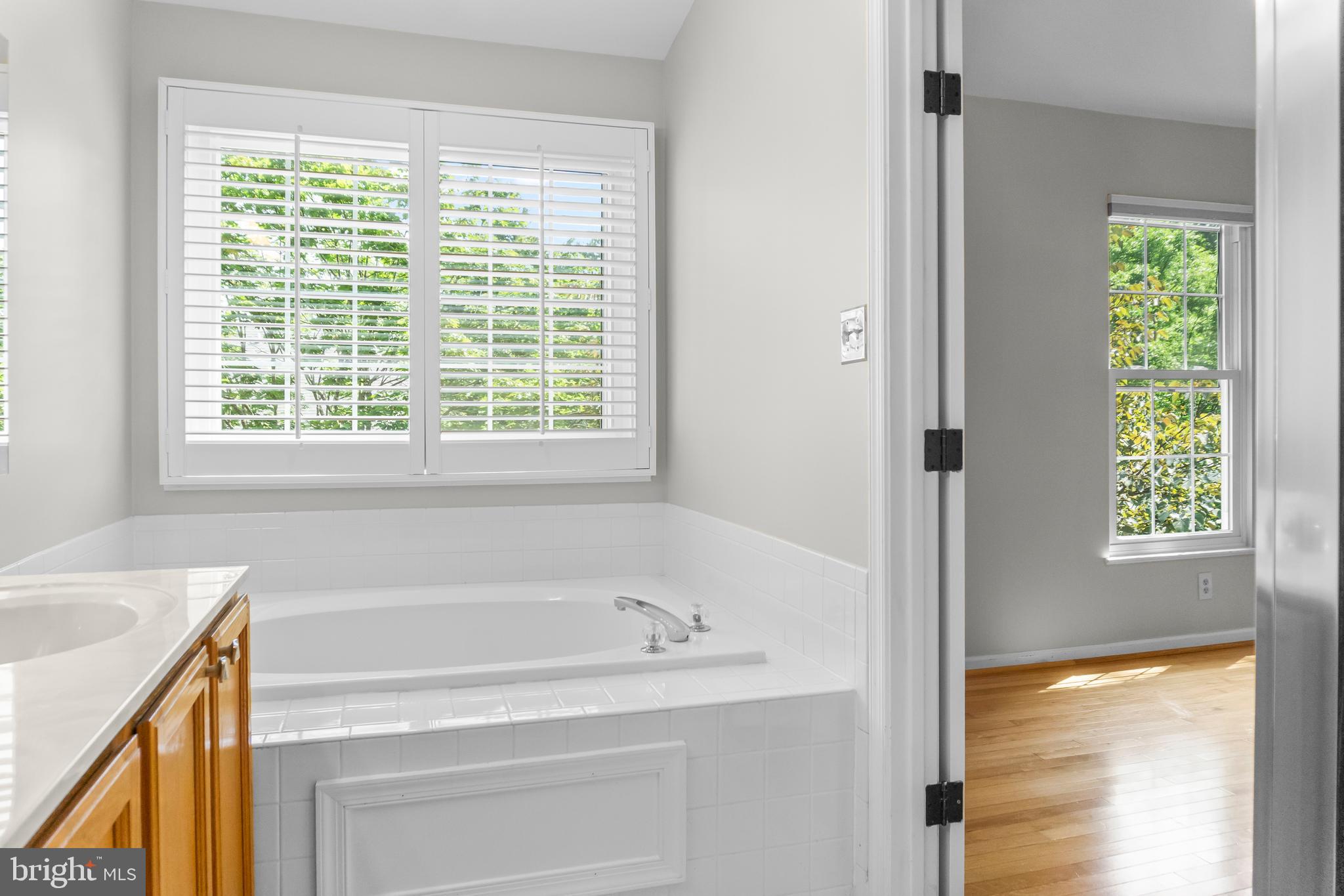 JAMES CREEK - Residential