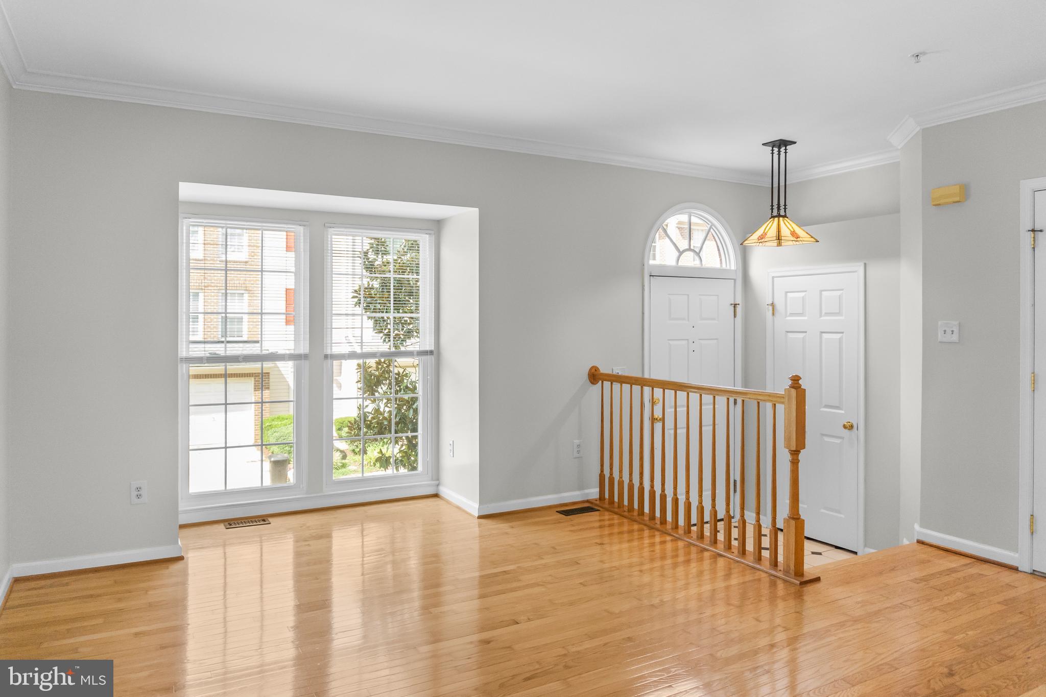 JAMES CREEK - Residential