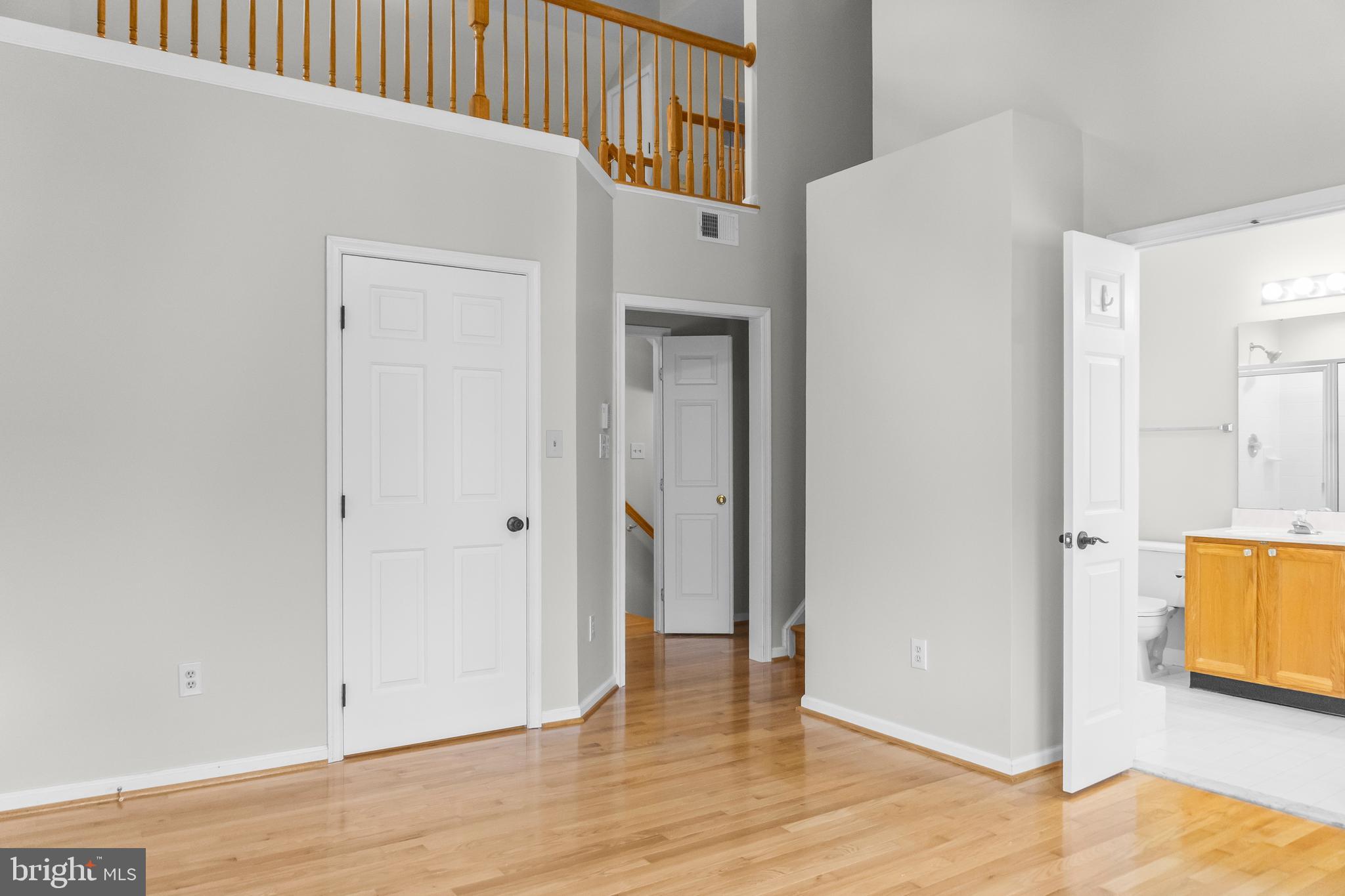 JAMES CREEK - Residential