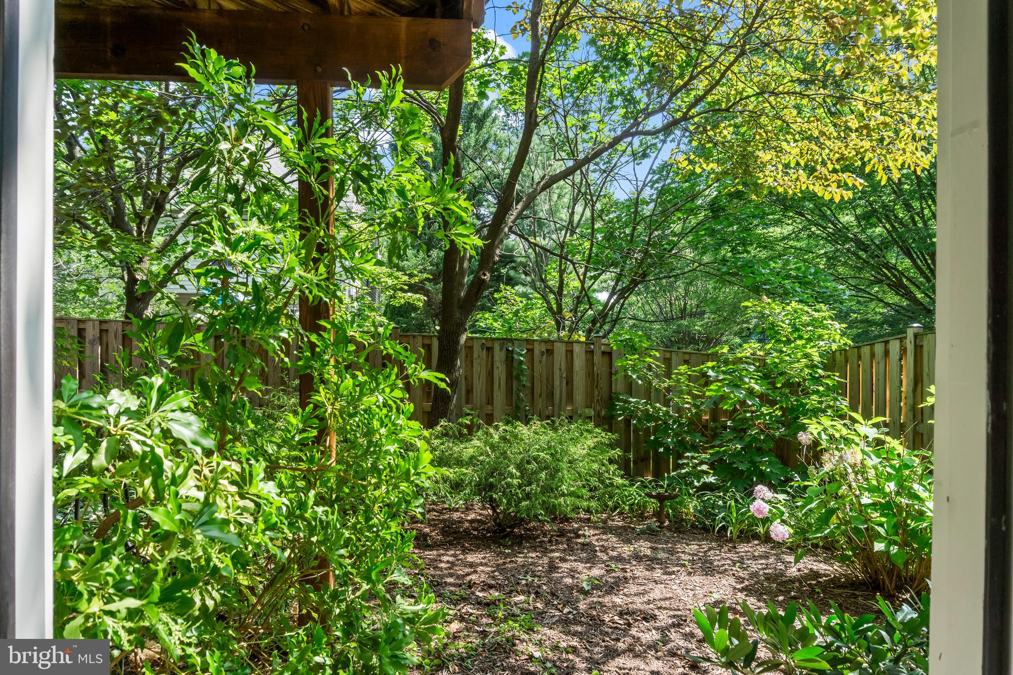 JAMES CREEK - Residential
