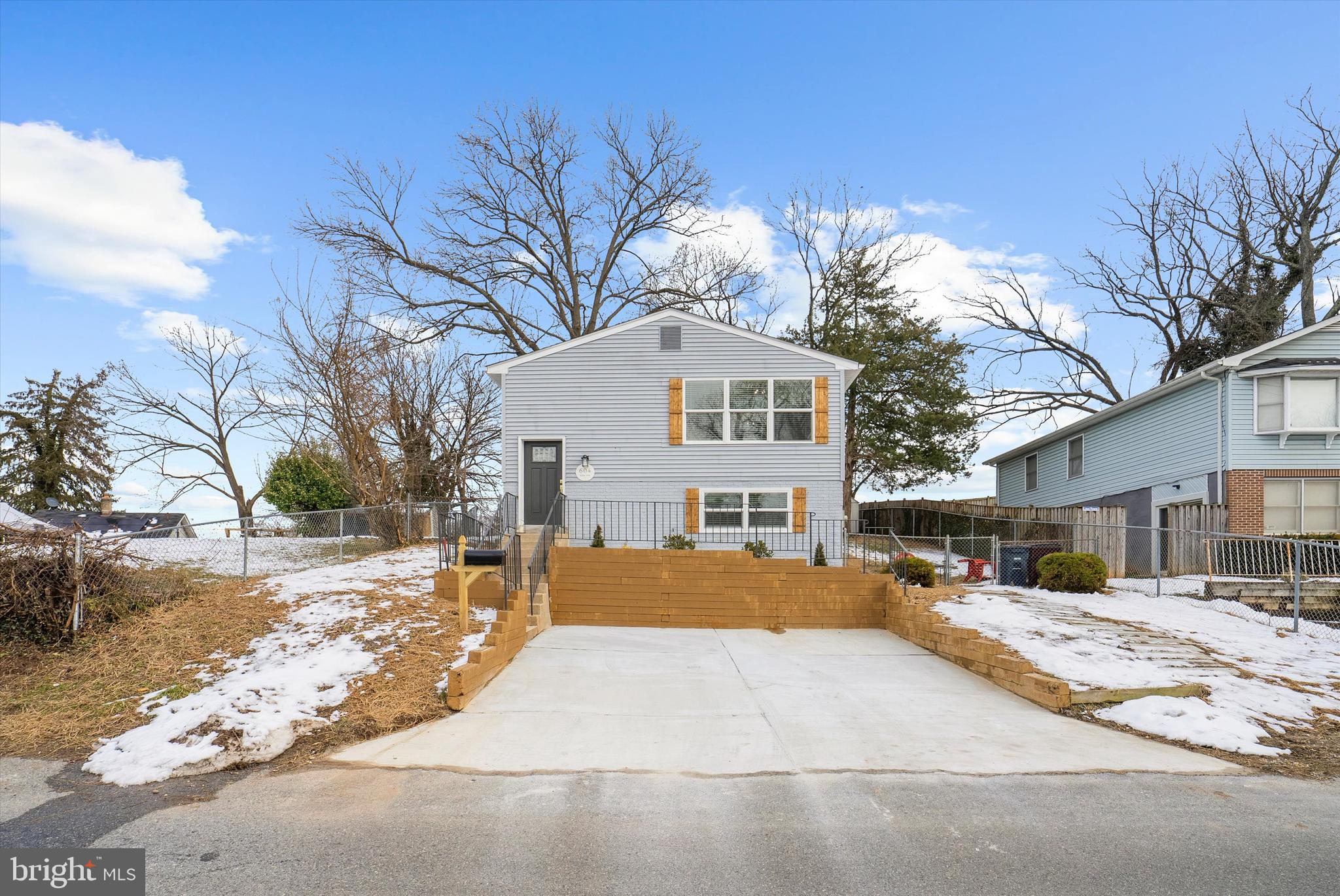 🏡✨ Be the first to see and own this newly updated 5 bedroom 3 baths home! Masterfully restored back to its original beauty, this home truly has it all. The Open Design of the living, kitchen and dining area is ideal for entertaining guests or relaxing comfortably with the family. The Updated kitchen features SS appliances, beautiful granite countertops, Custom Tile Backsplash and Upgraded Modern fixtures that elevate the entire space 🍽️✨.

The Master Suite offers a private En Suite designed for you to relax and unwind in complete privacy 🛁💫. The Finished lower level adds additional SQFT of living space for a 2nd Family room, Home Theater to enjoy your favorite movies and sports 🎬🏈, Play room for the Kids, or create your own home gym 💪 along with additional bedrooms for flexibility. Outside, enjoy a fenced backyard with a shed for extra storage 

Ideally located just minutes from Washington, D.C., offering the perfect blend of suburban comfort and city convenience. The area is known for its convenient access to major highways and Metro stations 🚇, making travel into D.C. and surrounding areas quick and easy. Residents enjoy nearby parks and recreation, along with everyday shopping and dining options including local favorites like Sardi’s Pollo A La Brasa and several popular seafood spots 🍽️🛍️. With close proximity to retail centers, restaurants, and major employment hubs, this location provides both accessibility and neighborhood charm.

With all new flooring, carpet and paint this home is truly move-in ready and waiting for you. Home is being cleaned regularly by the owner.

📅 SCHEDULE your SHOWING TODAY!