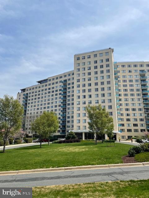 GROSVENOR PARK - Commercial Sale