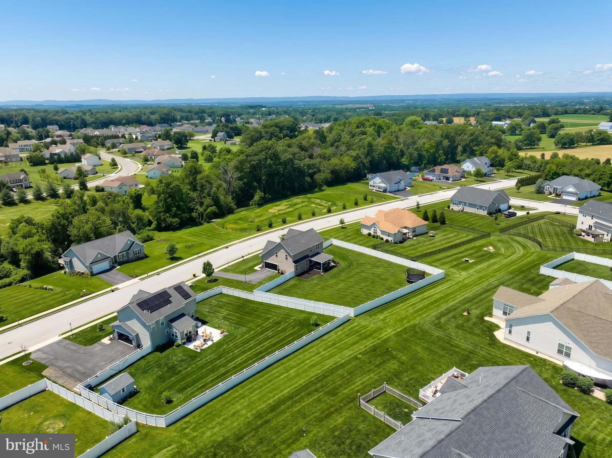 WHISPER RUN - Residential