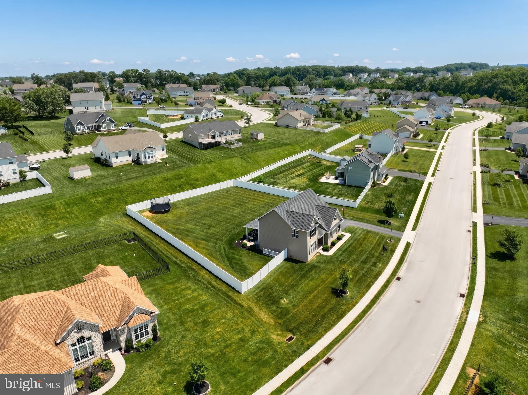 WHISPER RUN - Residential