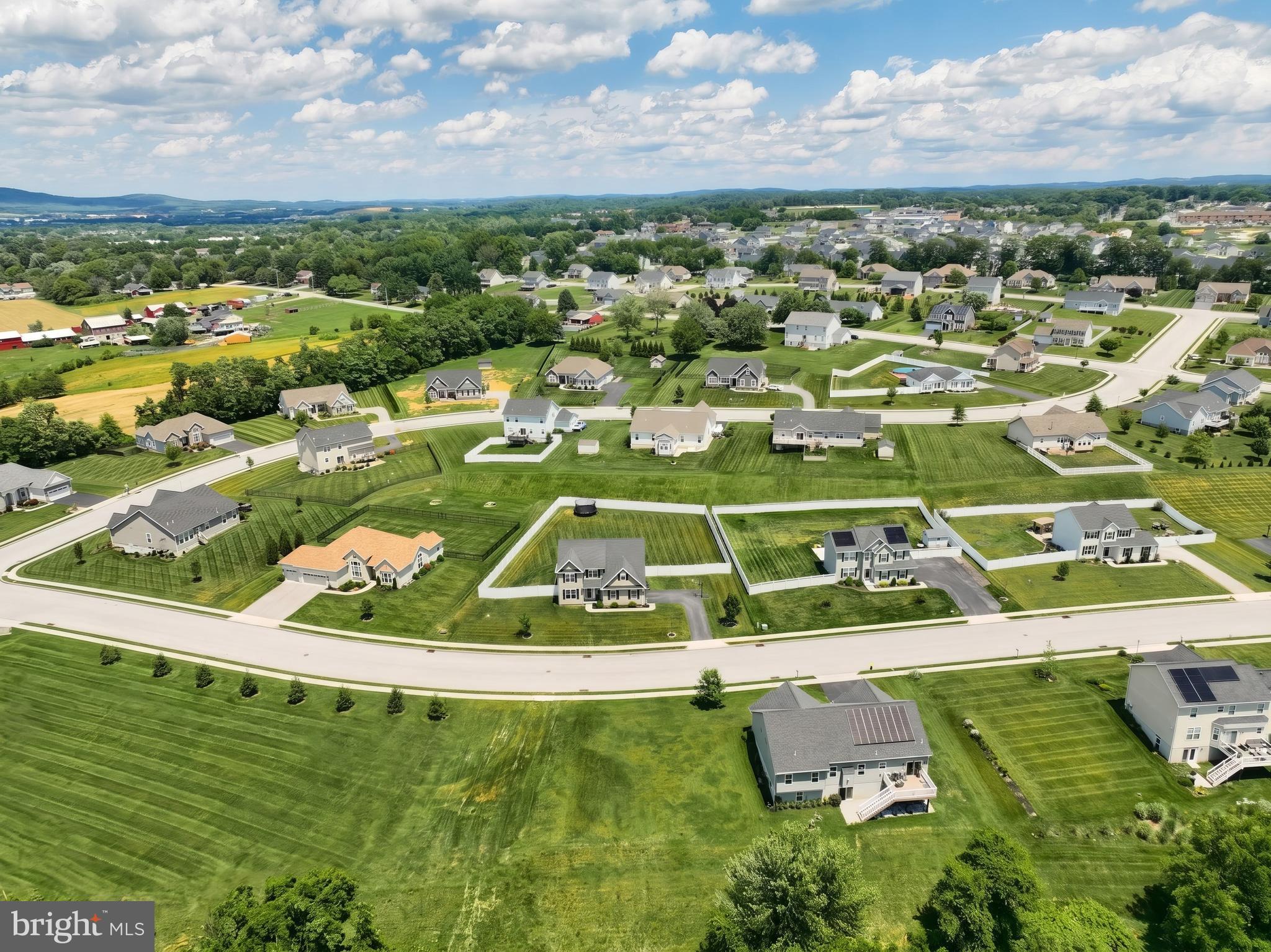 WHISPER RUN - Residential