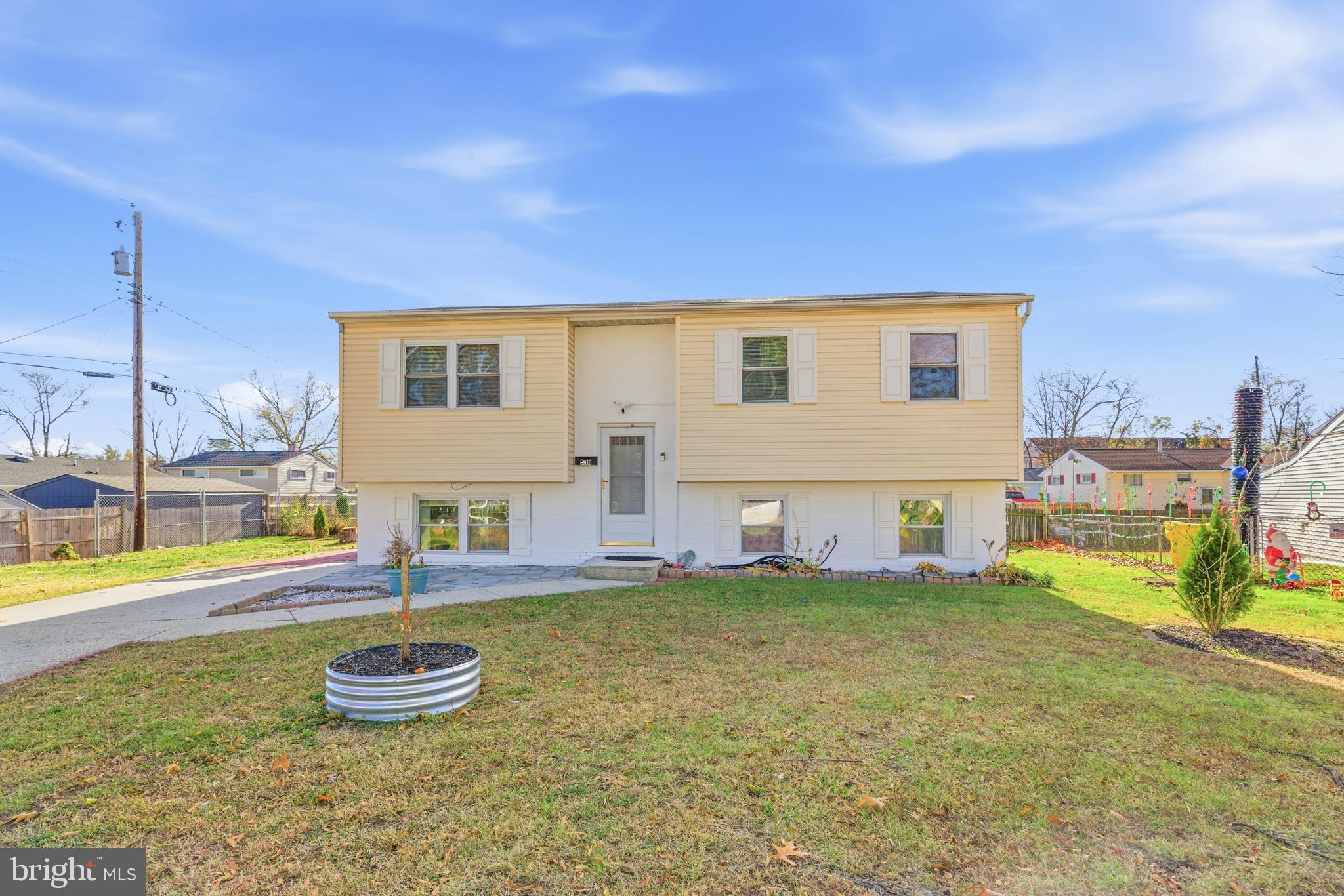 Welcome to your dream home in the sought-after Munroe Gardens community! This beautifully updated brick-front split-level is tucked away on a quiet cul-de-sac, offering the perfect blend of comfort and convenience. Inside, you’ll find a bright and spacious layout featuring vaulted ceilings, gleaming hardwood floors, and an inviting kitchen ideal for everyday meals or hosting guests.
The lower level provides a generous recreation room—great for movie nights, gatherings, or relaxing after a long day. It also includes a full bedroom and bathroom, making it perfect for guests, in-laws, or extended living. Additional storage and a walkout basement add even more functionality.
Step outside to a large, fully fenced backyard that’s perfect for pets, outdoor fun, or weekend barbecues. With no ground rent and an unbeatable location close to BWI, Baltimore, Annapolis, DC, shopping, and dining, this home checks all the boxes.
Don’t miss your chance to make this charming split-level yours—schedule your private tour today!