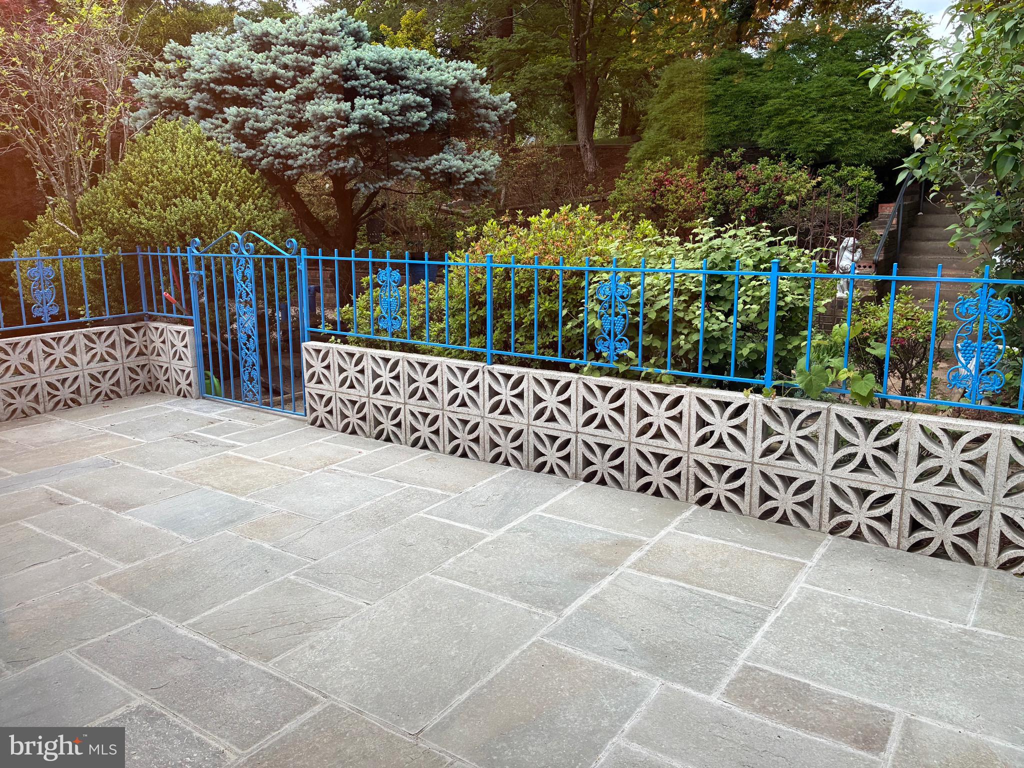 CHESTERBROOK WOODS - Residential