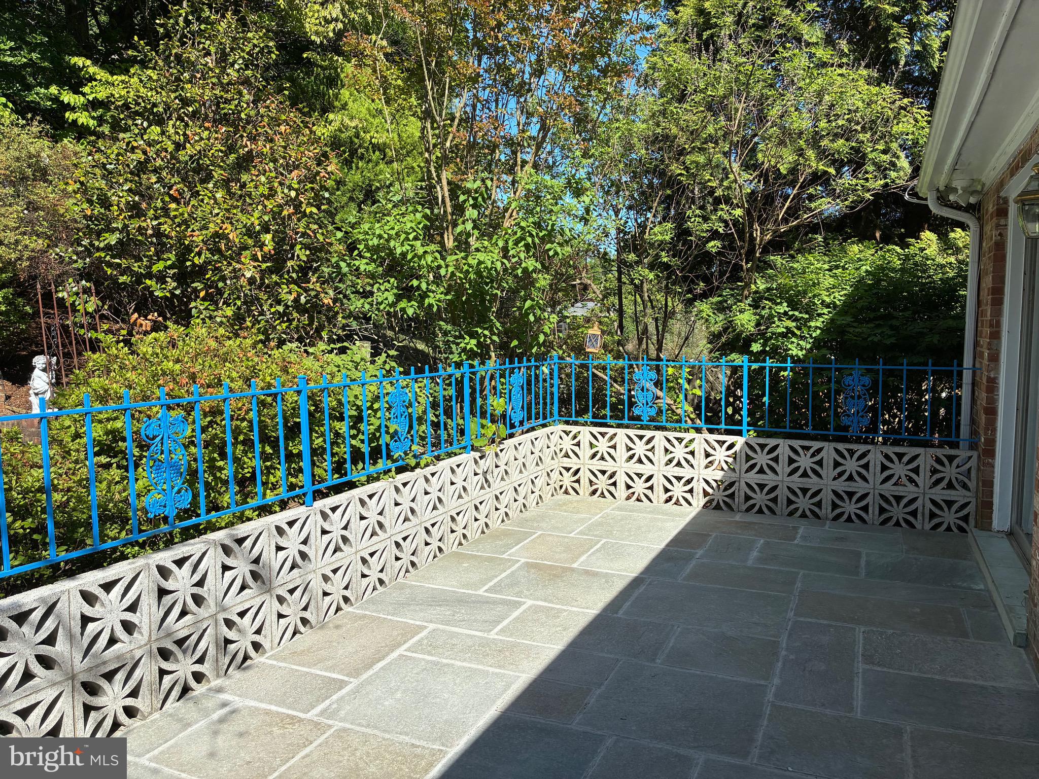 CHESTERBROOK WOODS - Residential