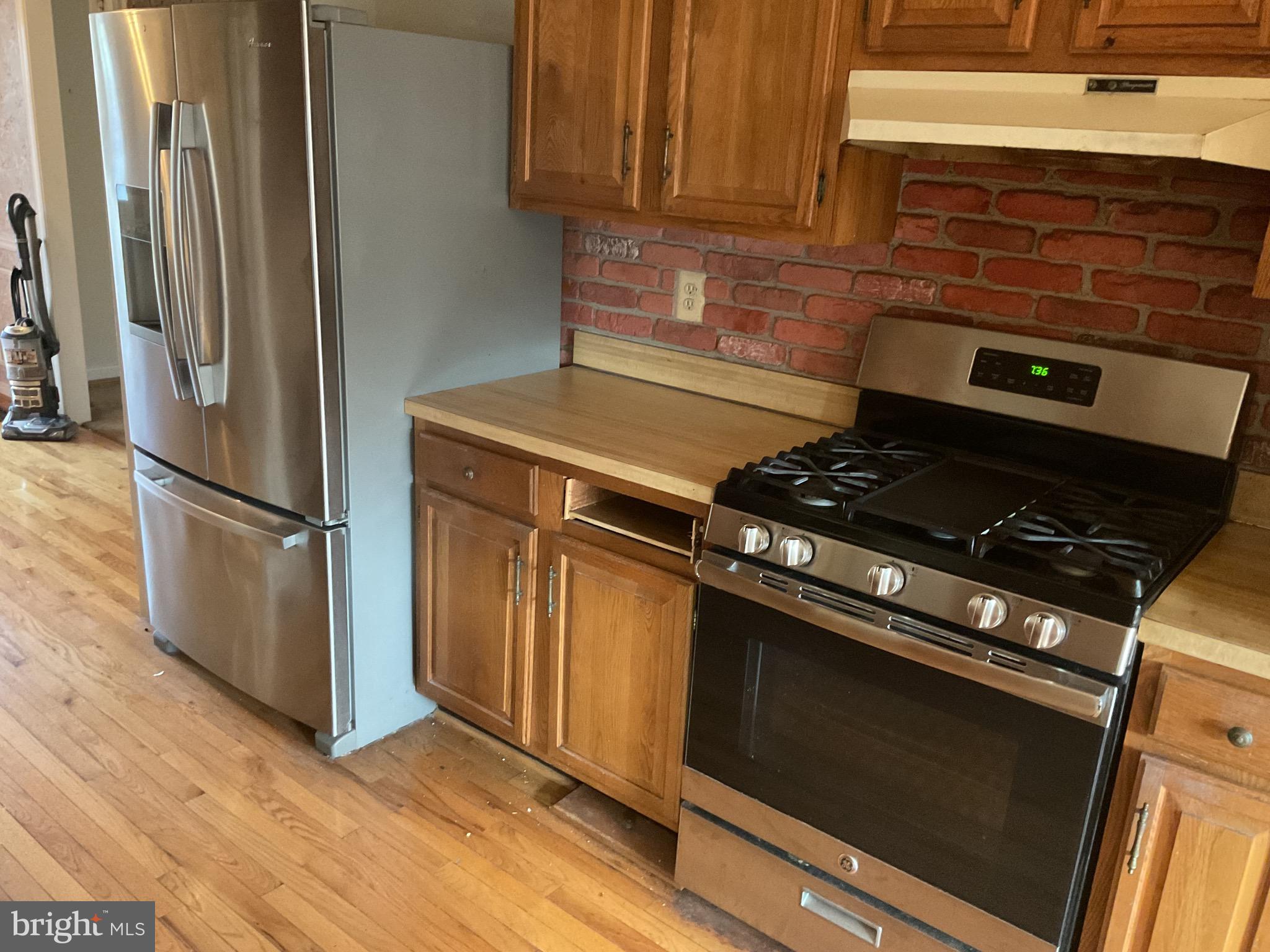 FAIRFAX STATION - Residential