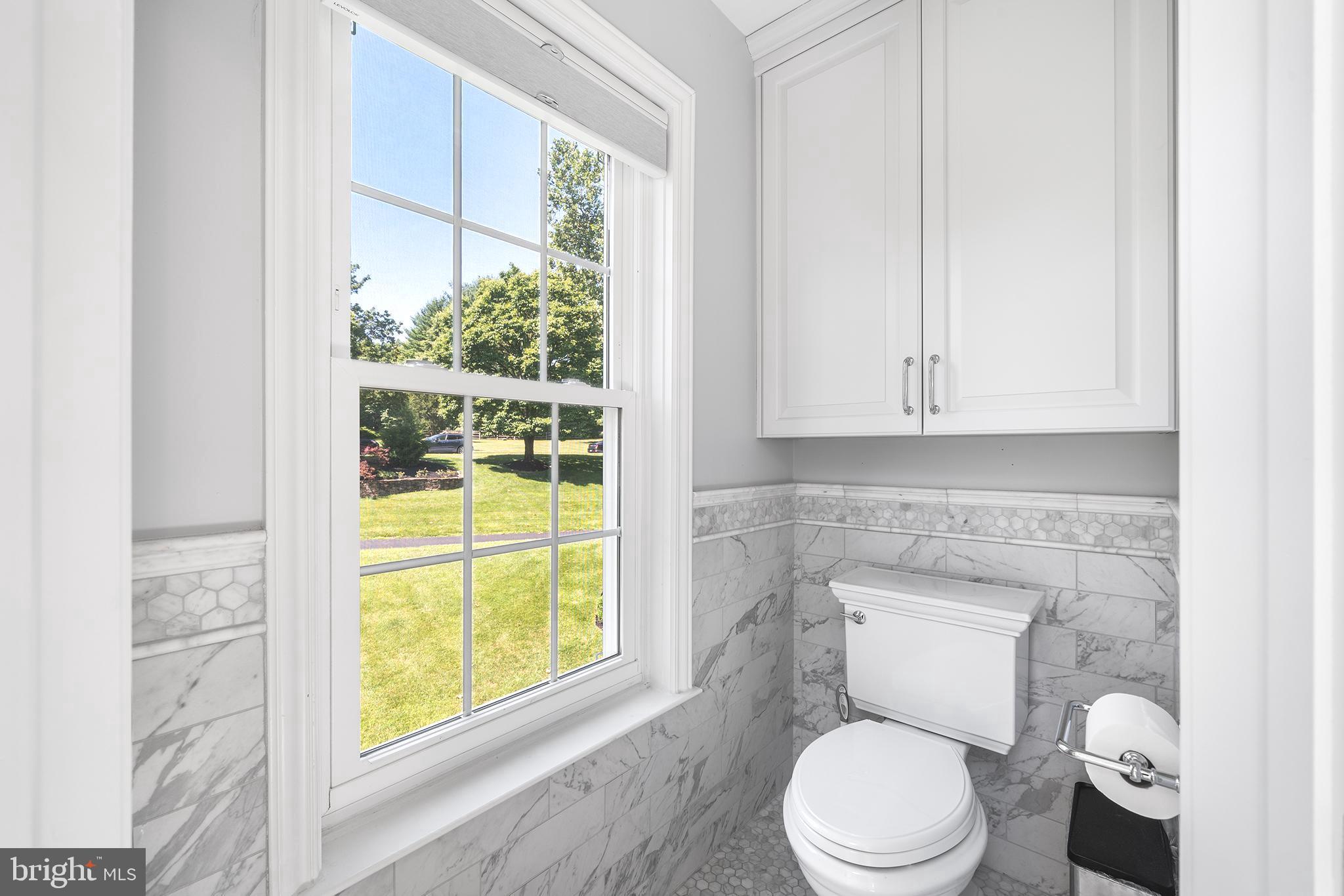 SHADOW OAK - Residential