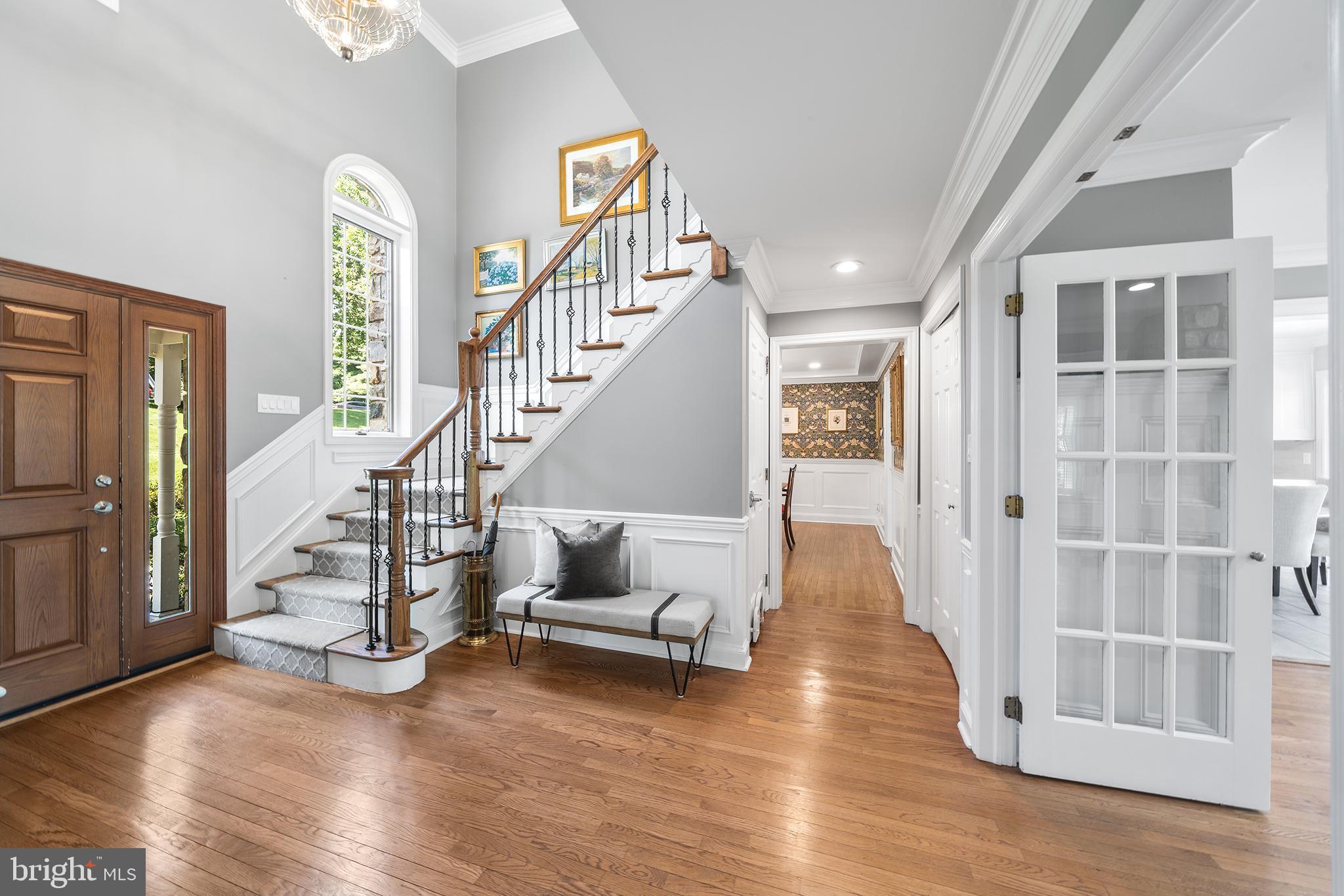 SHADOW OAK - Residential