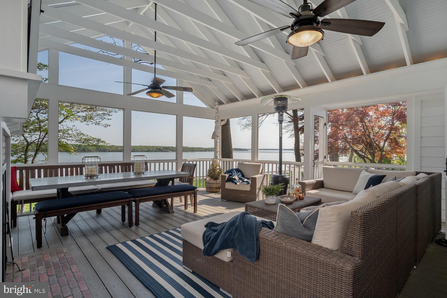 BELLE RIVE - Residential