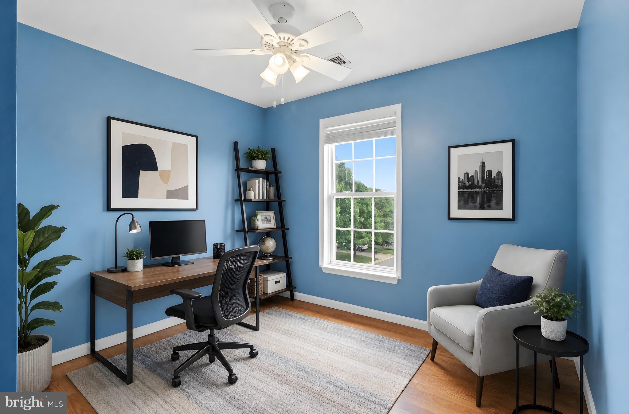 ASHBURN MANOR - Residential