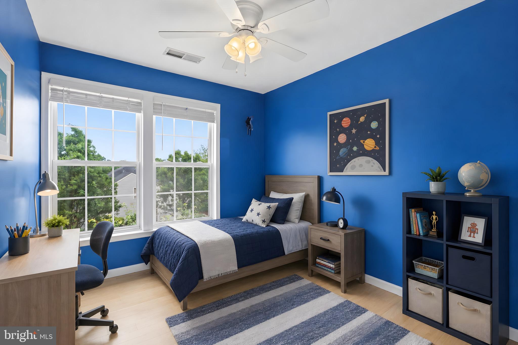 ASHBURN MANOR - Residential