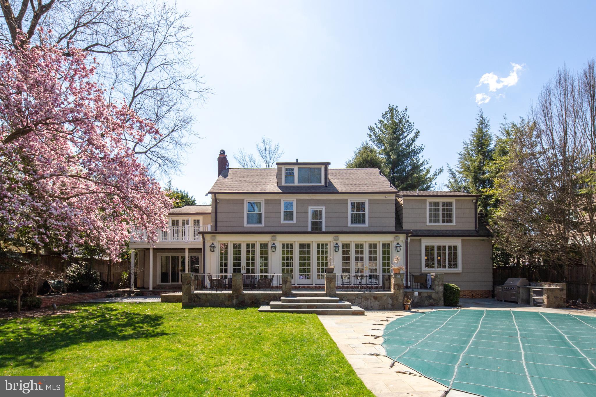 WESLEY HEIGHTS - Residential