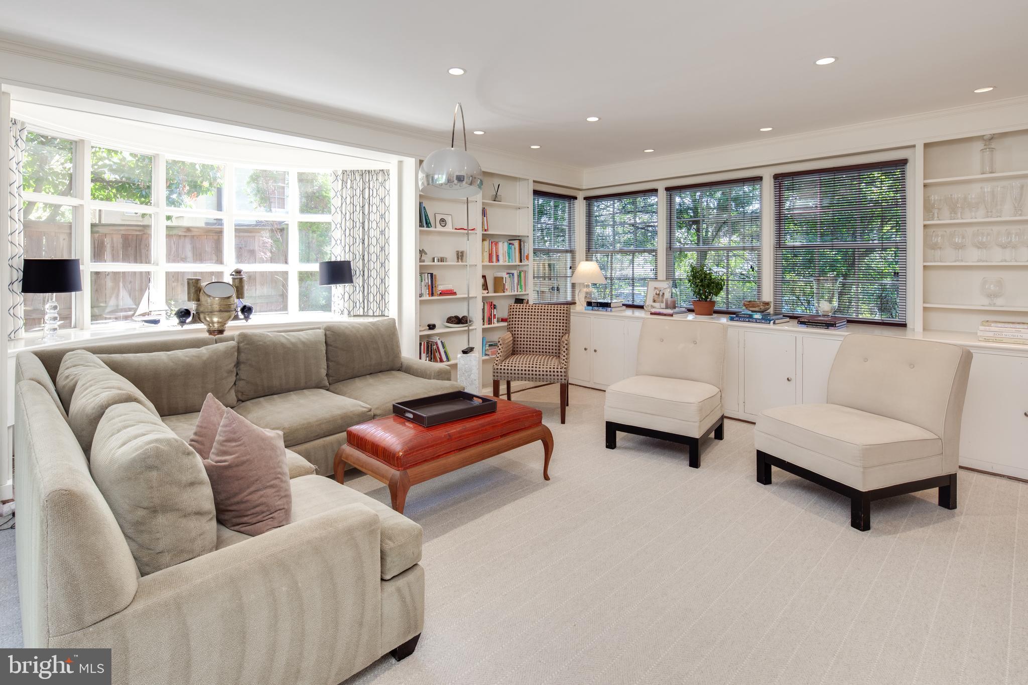 WESLEY HEIGHTS - Residential