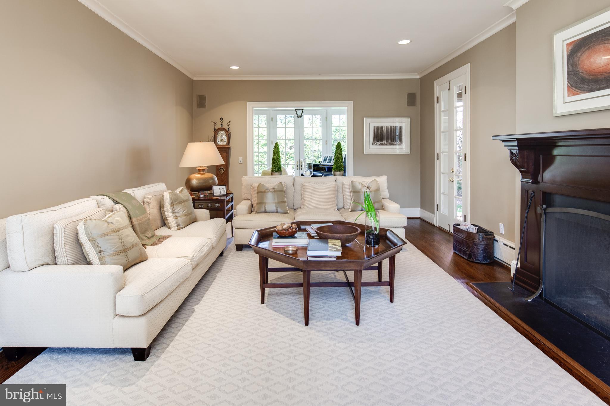 WESLEY HEIGHTS - Residential