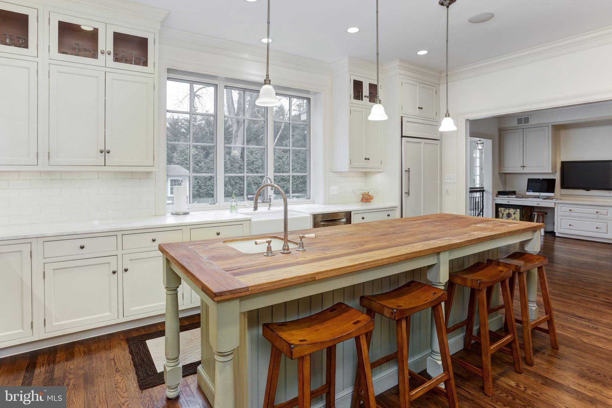 WESLEY HEIGHTS - Residential