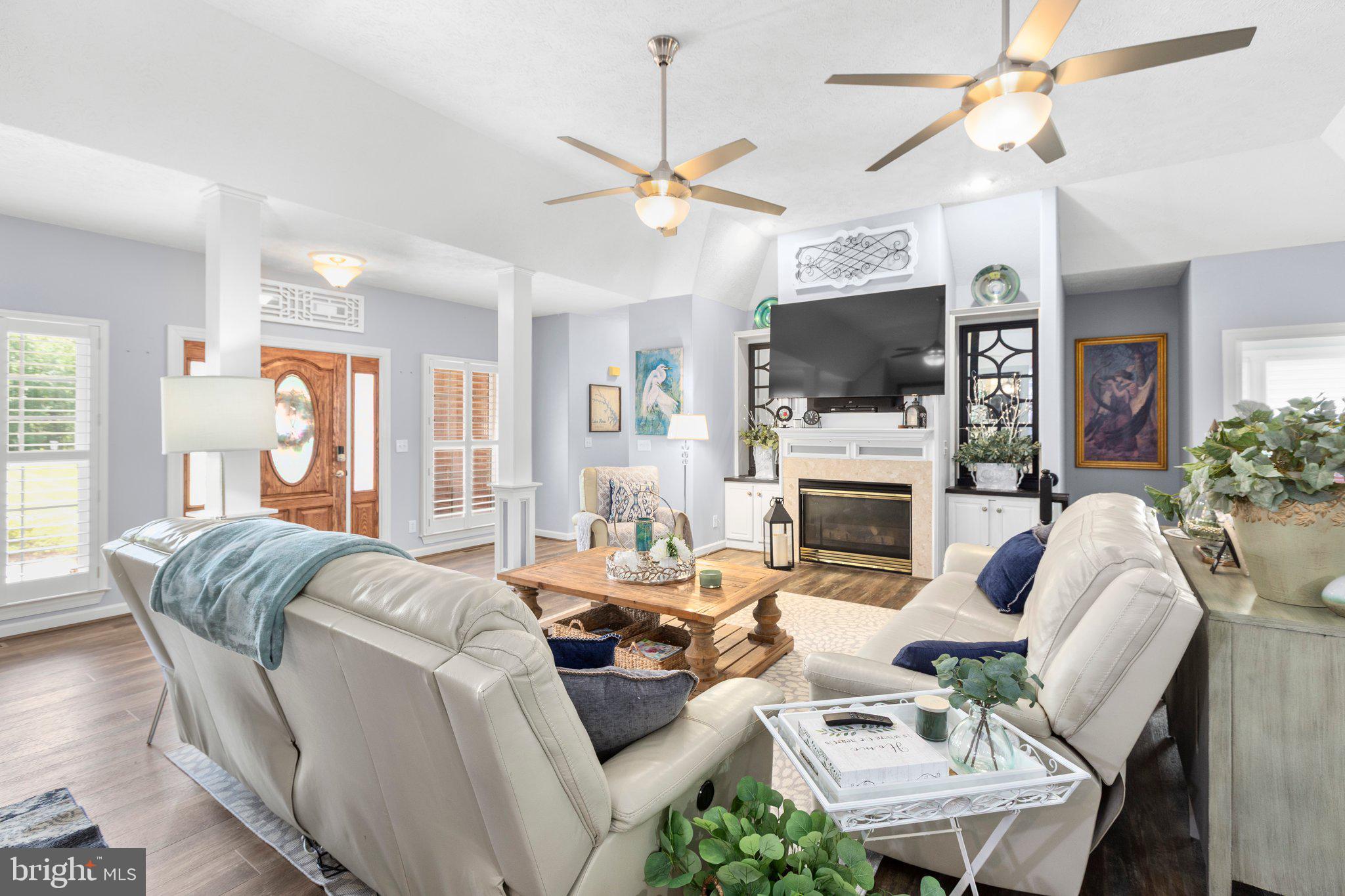 LONG ACRES - Residential