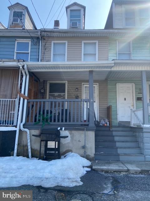 Great investment opportunity!  3 bedroom home filled with long-term tenant, who would like to stay.  No sign on property.  Seller has other properties for sale. This could be a single property purchase, or see Associated Docs for list of total of 9 properties for possible package deal.