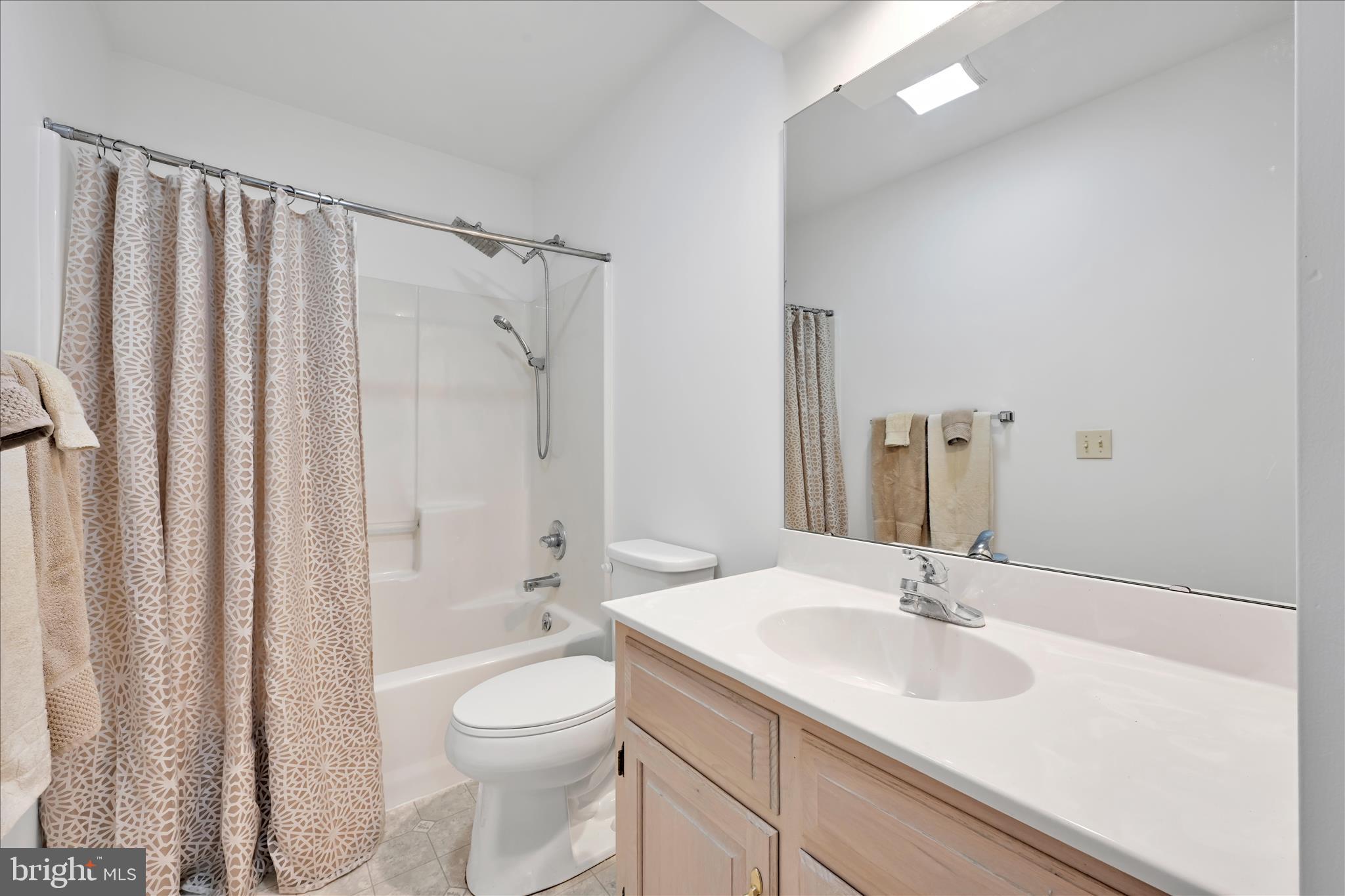 GRANDVIEW MEADOWS - Residential