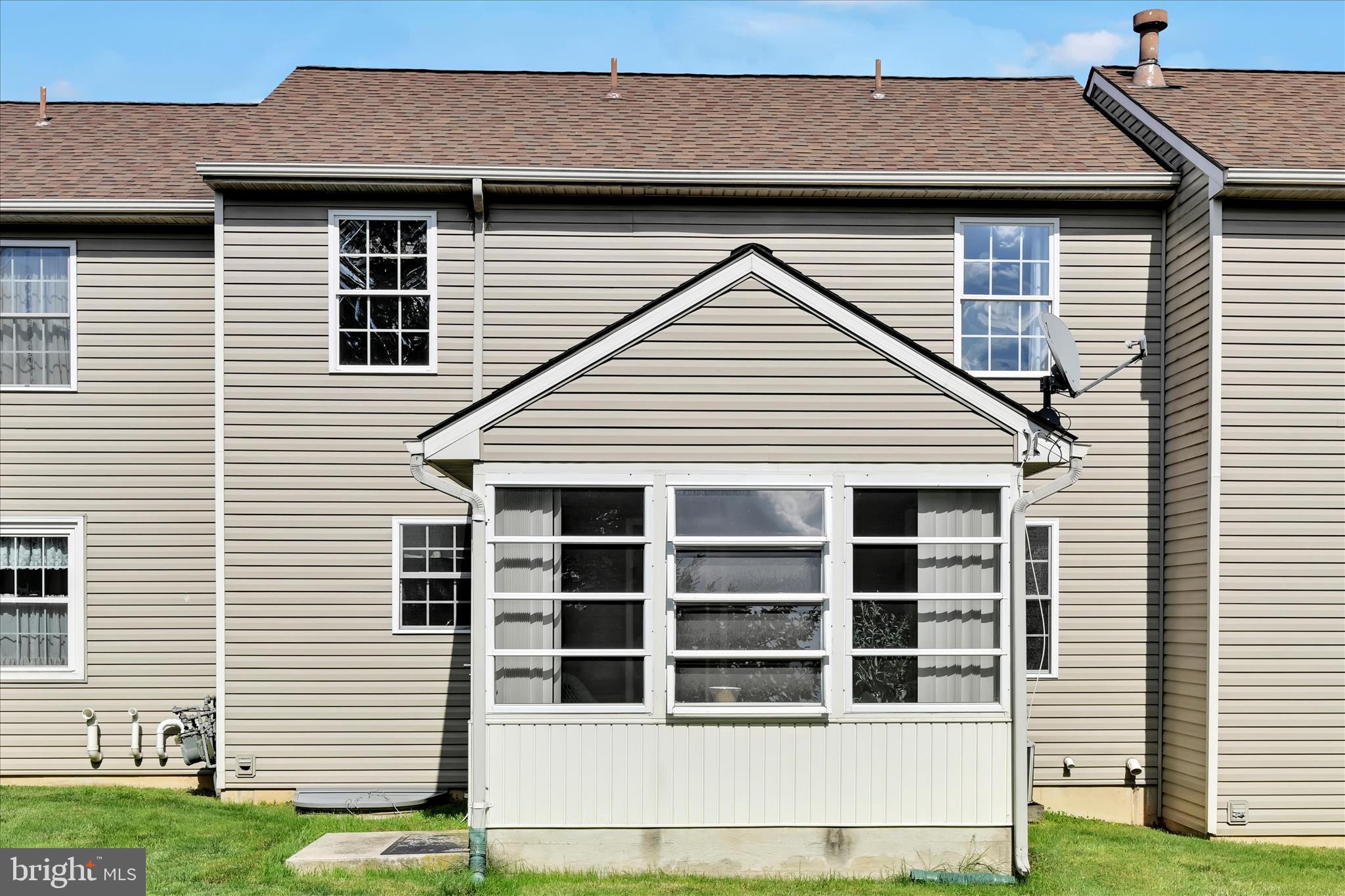 GRANDVIEW MEADOWS - Residential