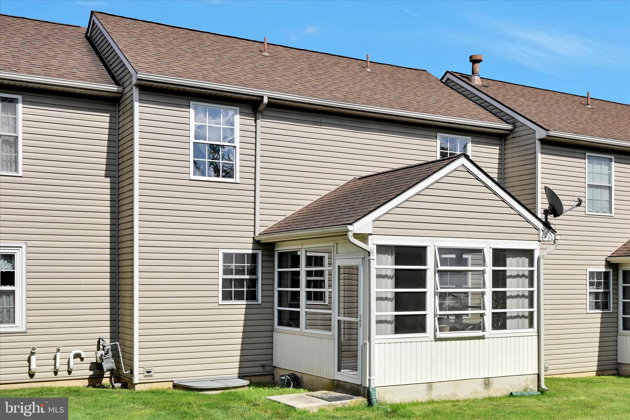 GRANDVIEW MEADOWS - Residential