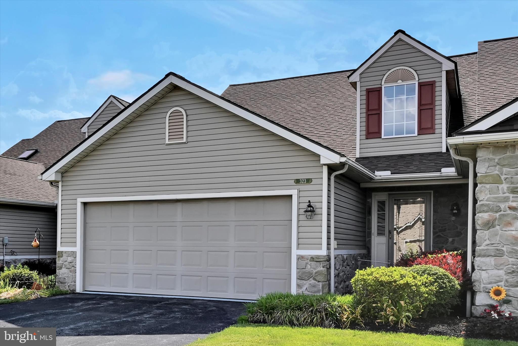 GRANDVIEW MEADOWS - Residential