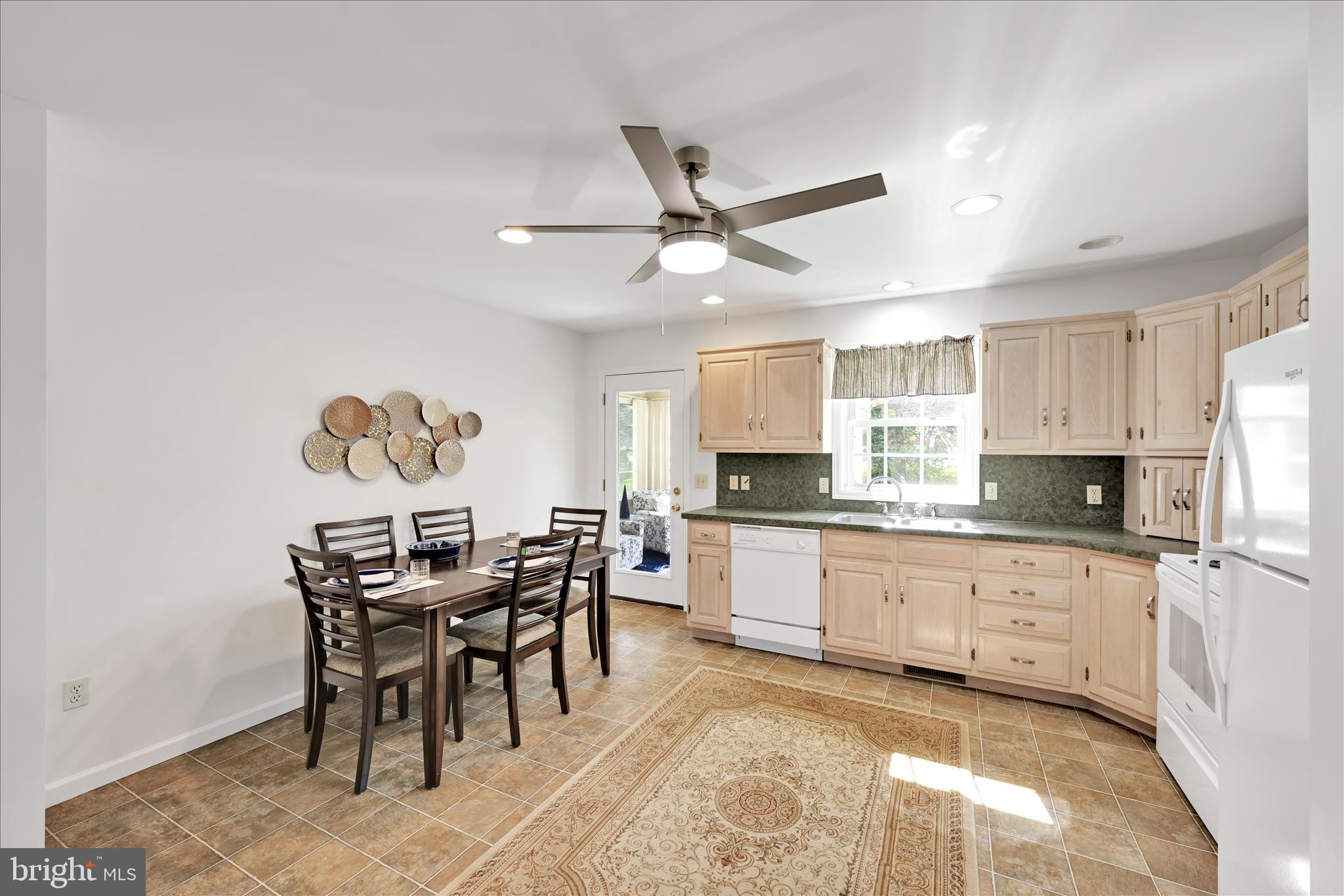 GRANDVIEW MEADOWS - Residential