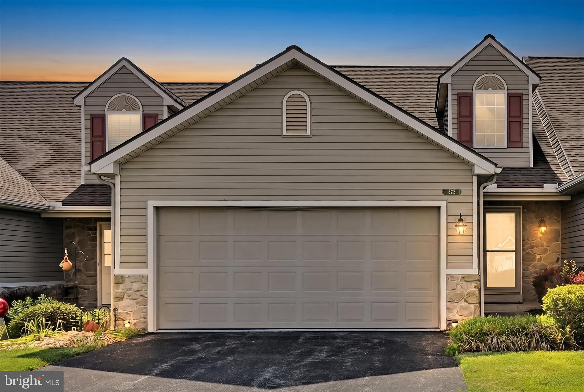 GRANDVIEW MEADOWS - Residential