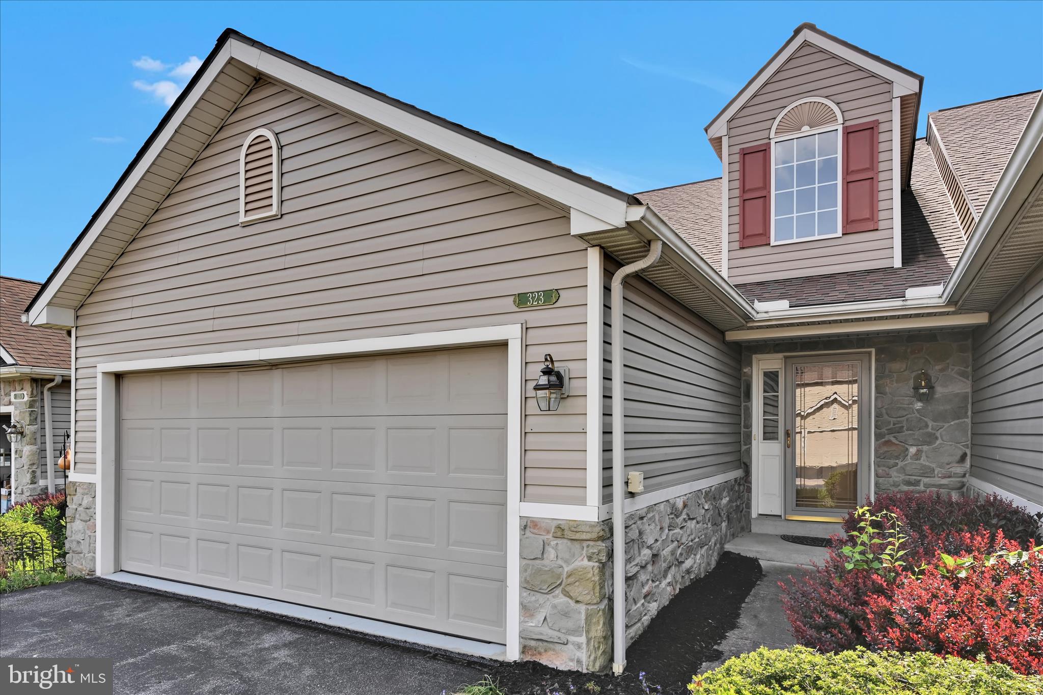 GRANDVIEW MEADOWS - Residential