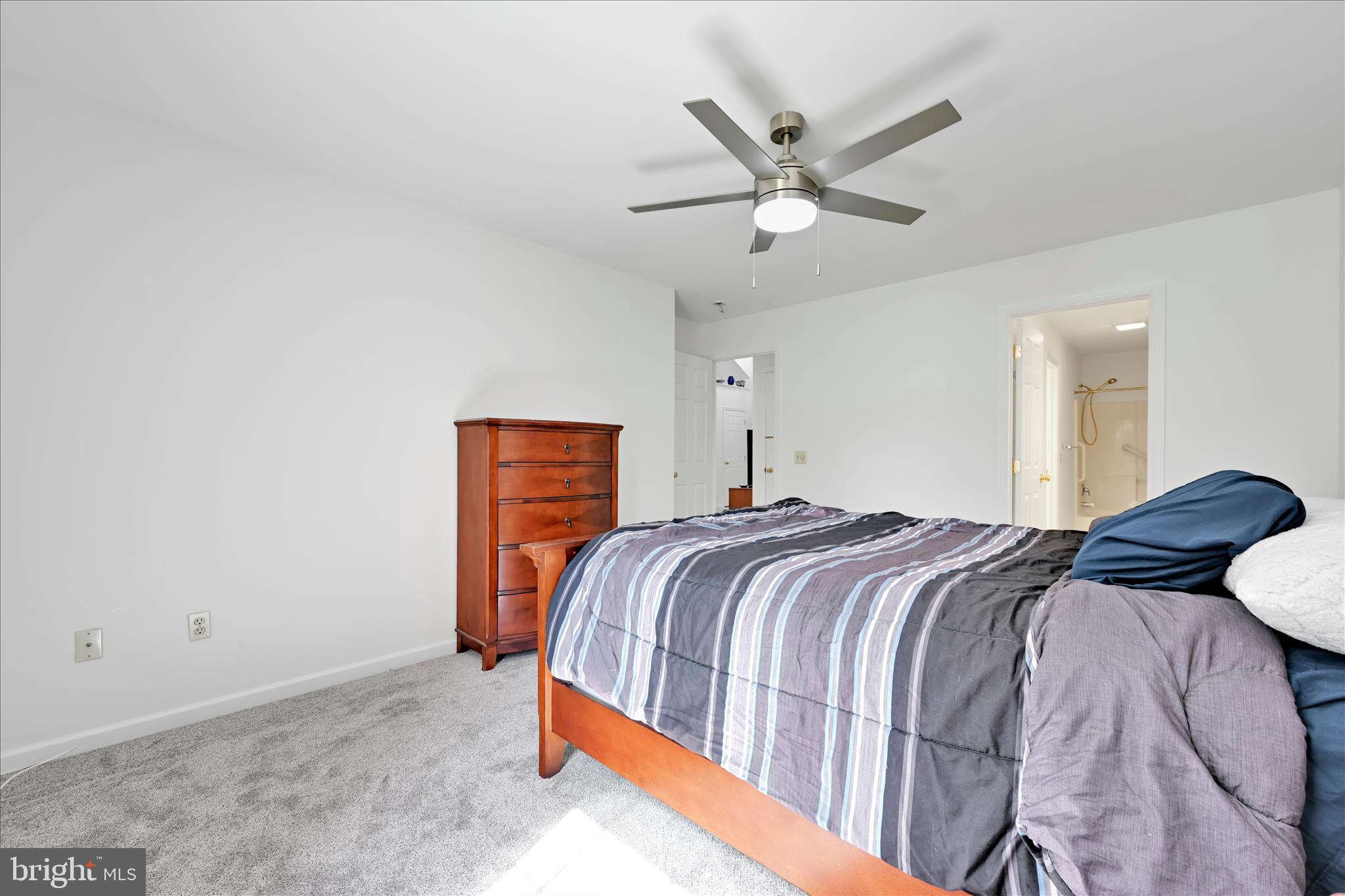GRANDVIEW MEADOWS - Residential