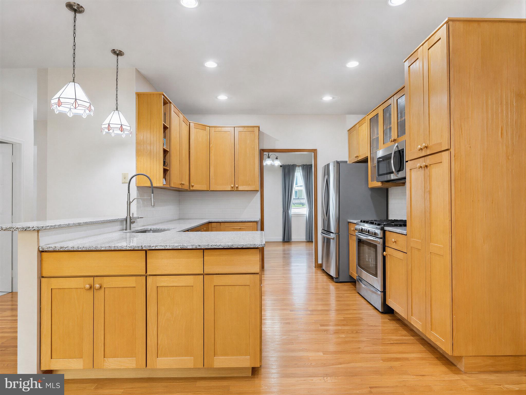 GREENVIEW WEST - Residential