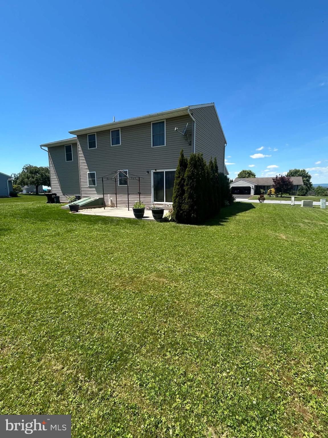 NEWBURG VILLAGE - Residential