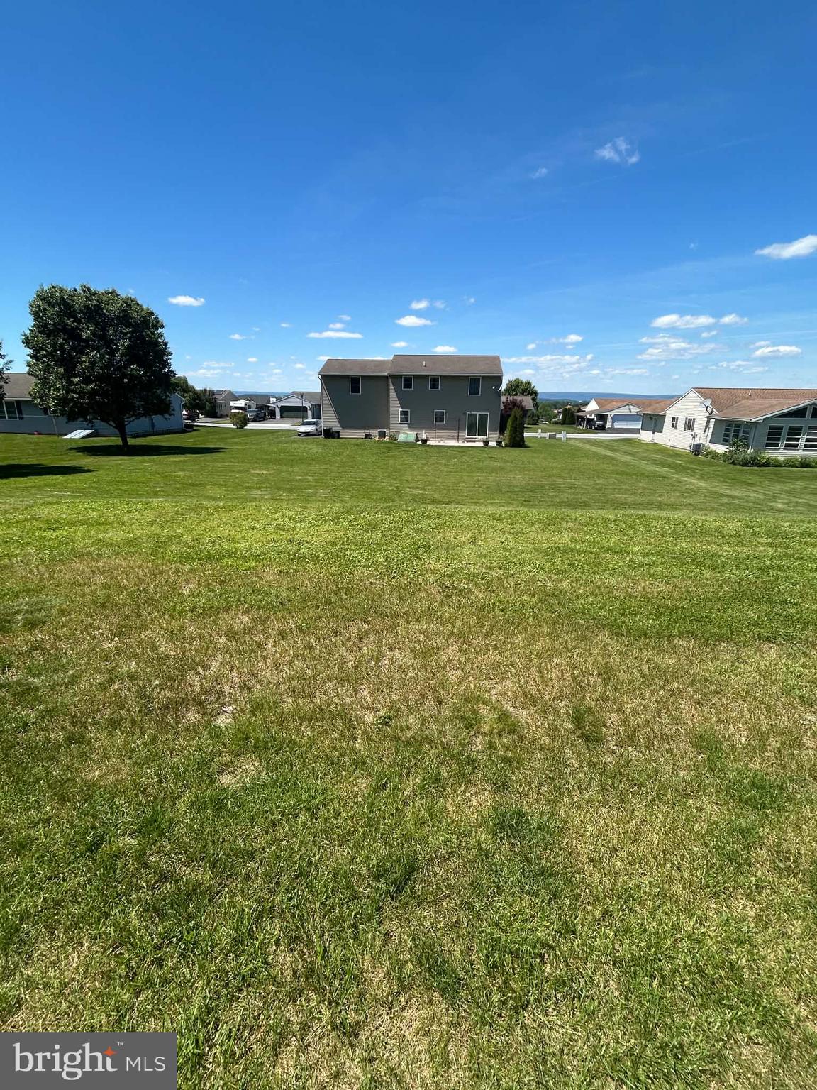 NEWBURG VILLAGE - Residential