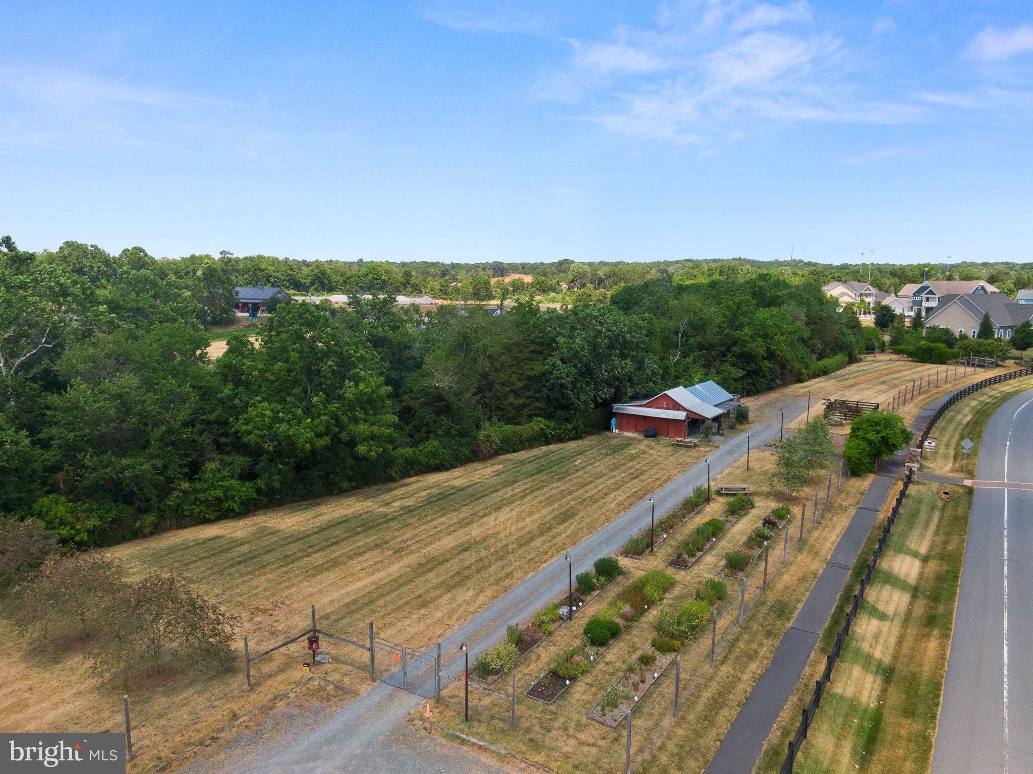 GROVE AT WILLOWSFORD - Residential