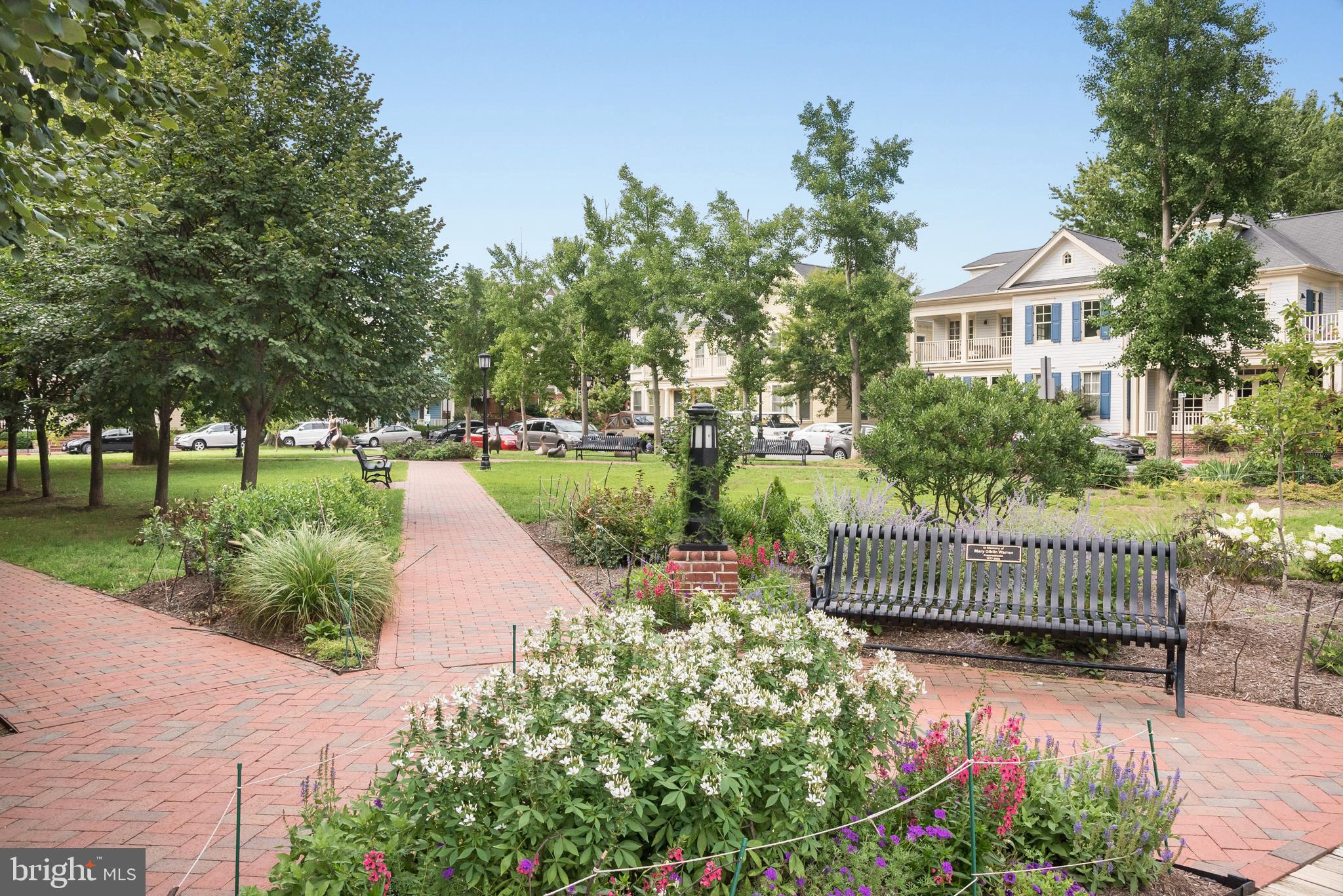 ACTONS LANDING CONDOS - Residential