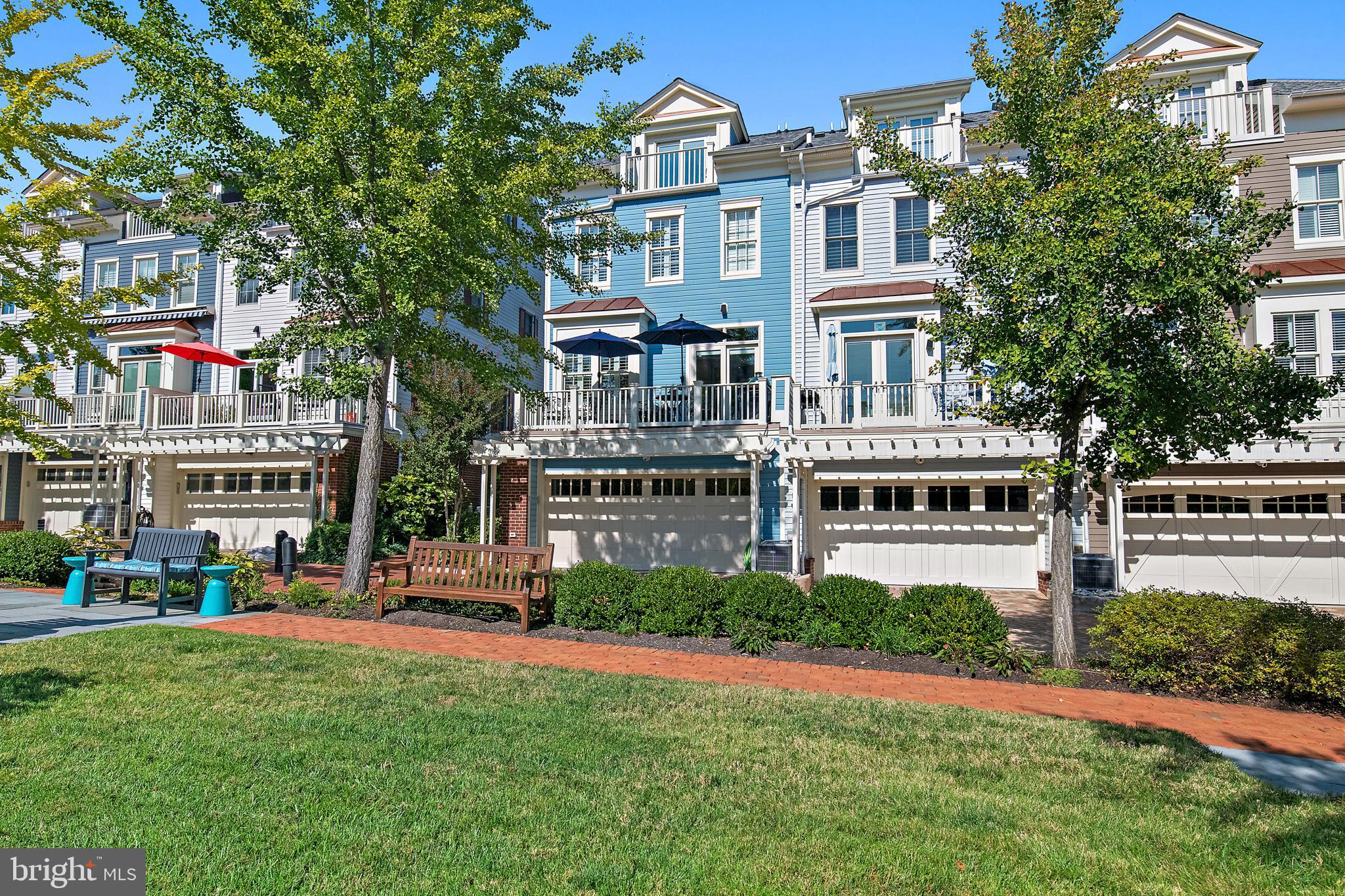 ACTONS LANDING CONDOS - Residential