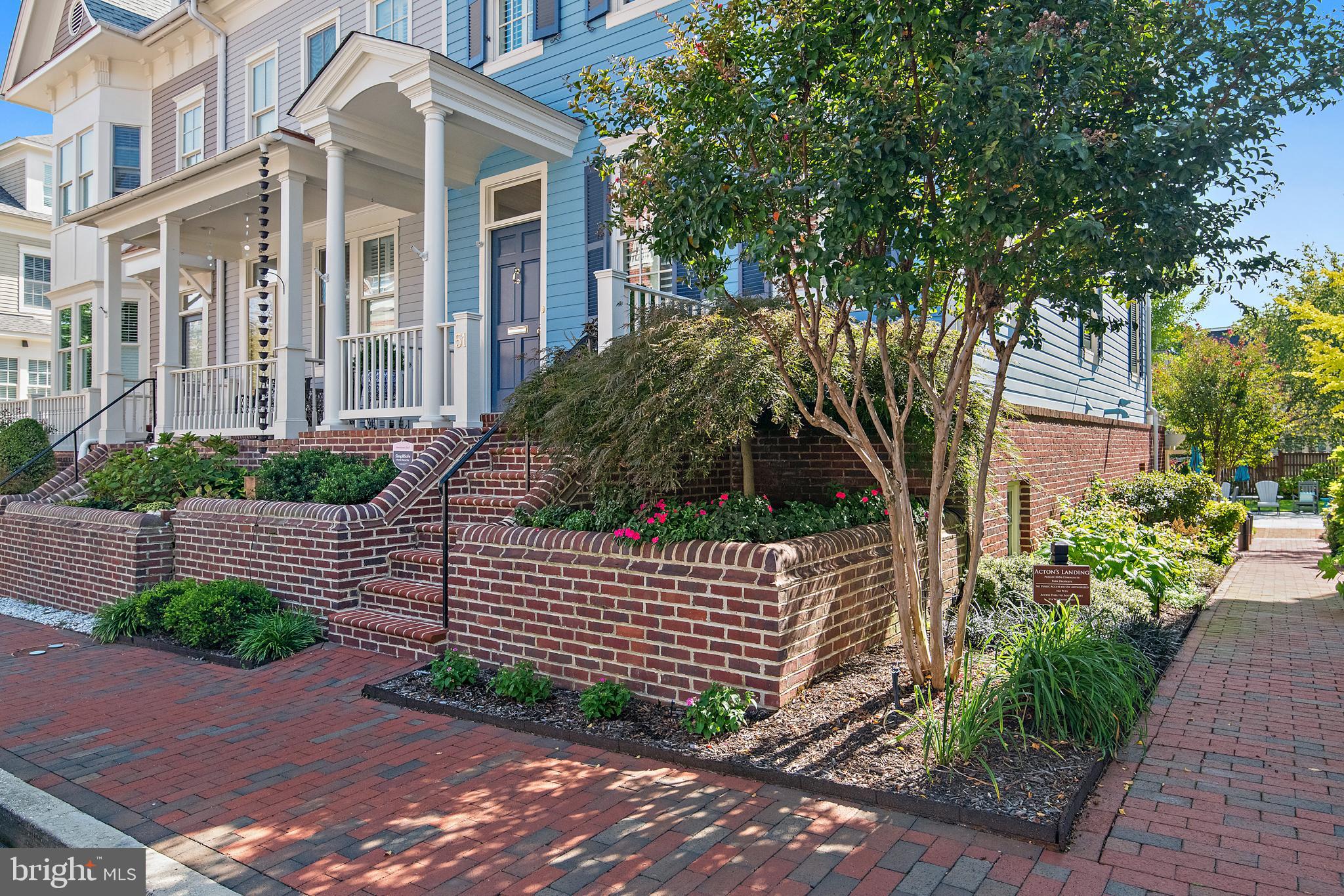 ACTONS LANDING CONDOS - Residential